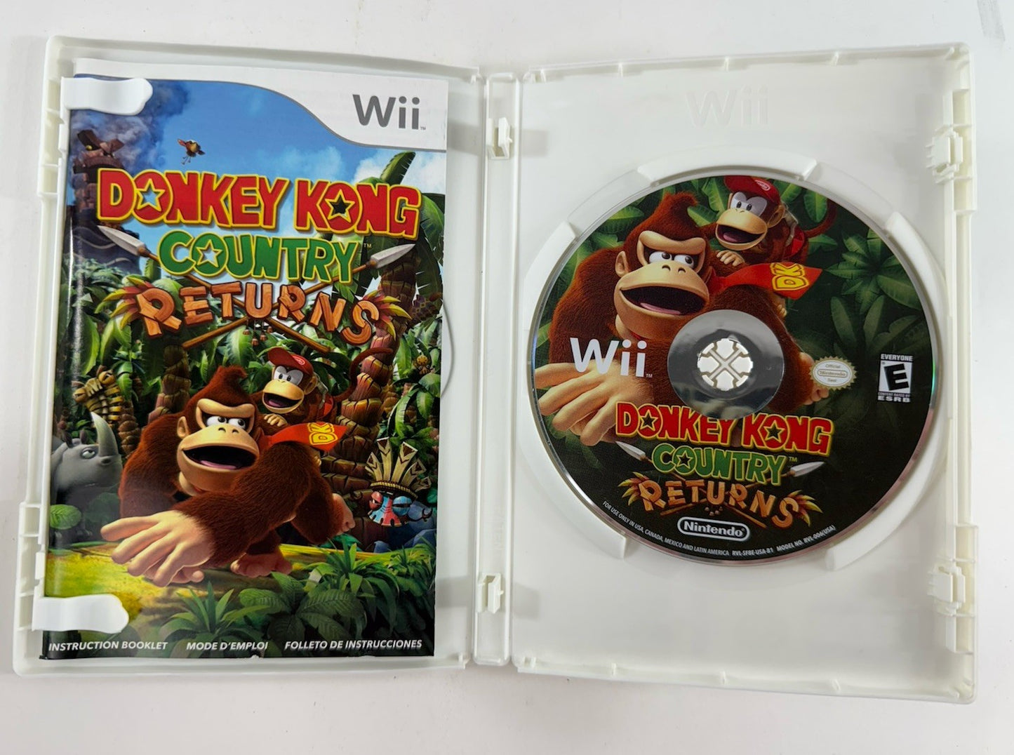 Donkey Kong Country Returns (Nintendo Wii, 2010) Game, Case, Manual - Tested
