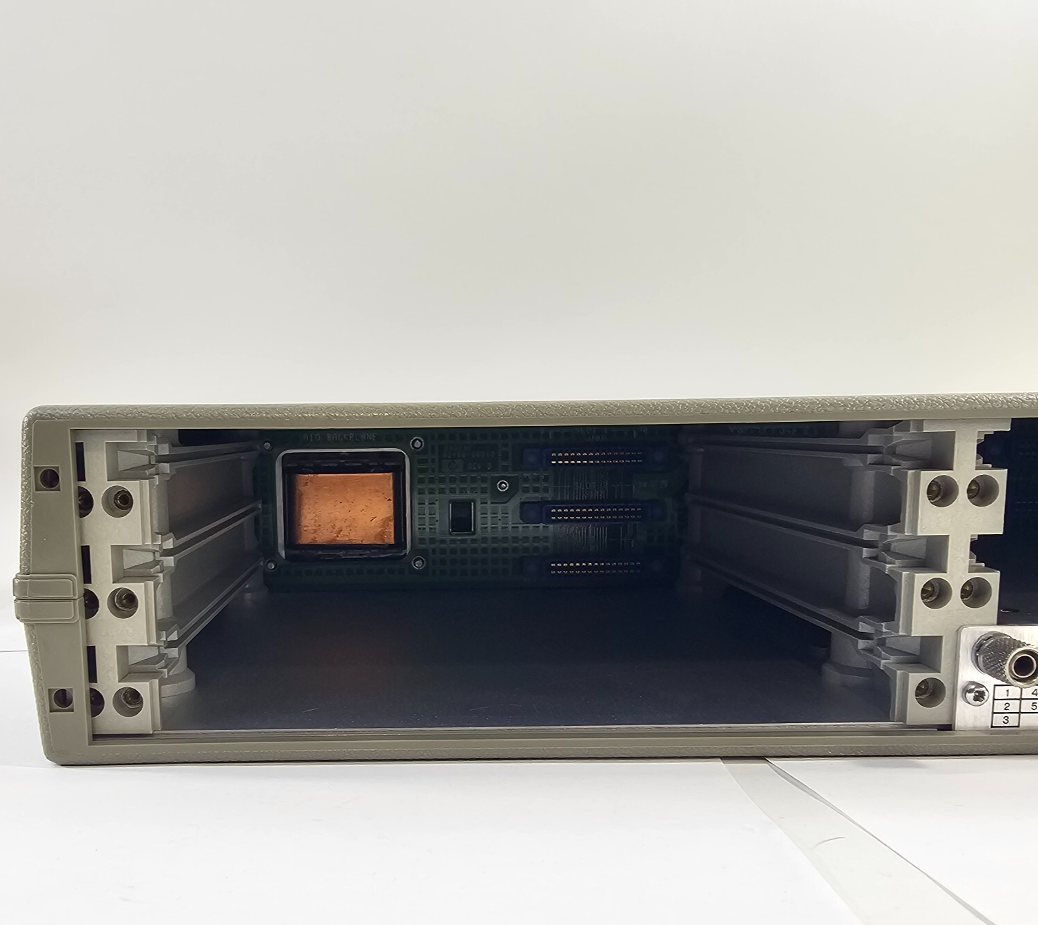 Hewlett Packard 3488A Switch / Control Unit with Mounting Brackets - Tested