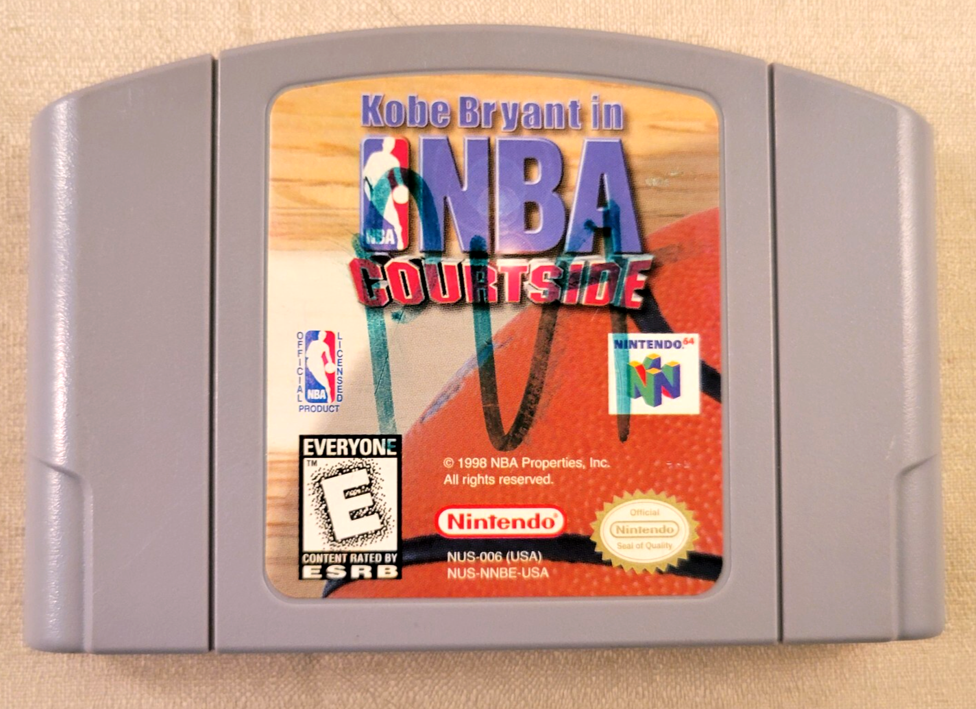 Kobe Bryant in NBA Courtside  (Nintendo 64, 1998) Game Cartridge - Tested