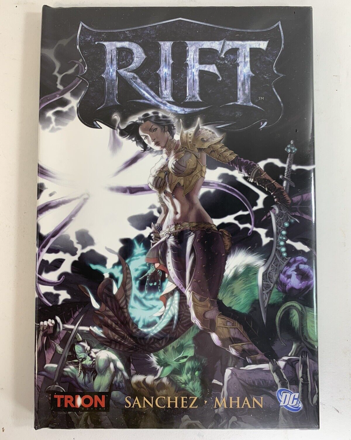 Rift 2011 Collector's Edition (2-Disc PC DVD-ROM & Soundtrack) & Sealed Artbook
