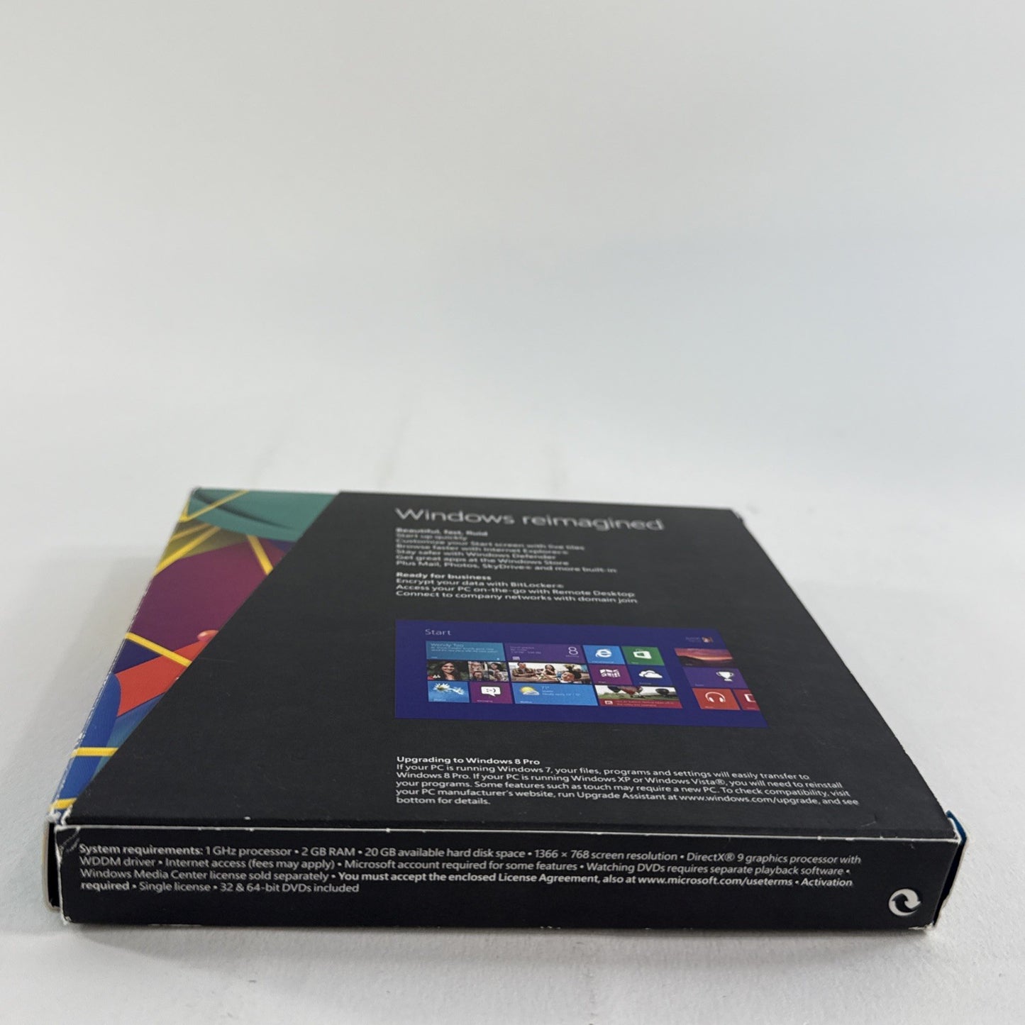 Microsoft 2012 Windows 8 Pro Upgrade for PC DVD - 34/64-bit Software only - Read