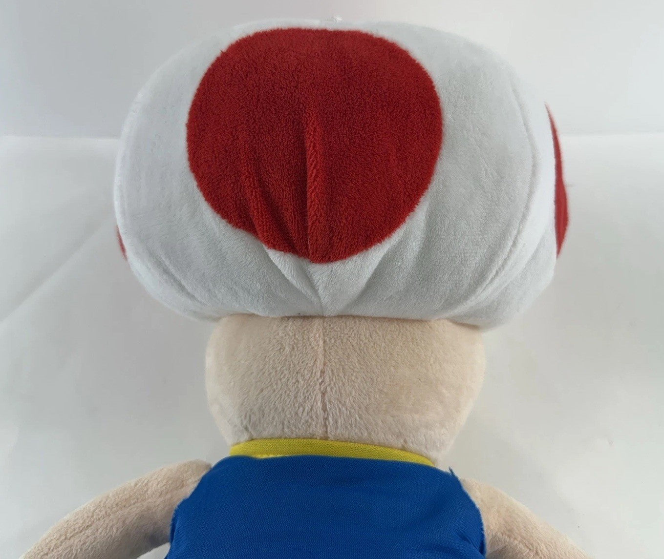 Nintendo 2017 Officially Licensed Super Mario Bros. 14" Toad Plush 3217