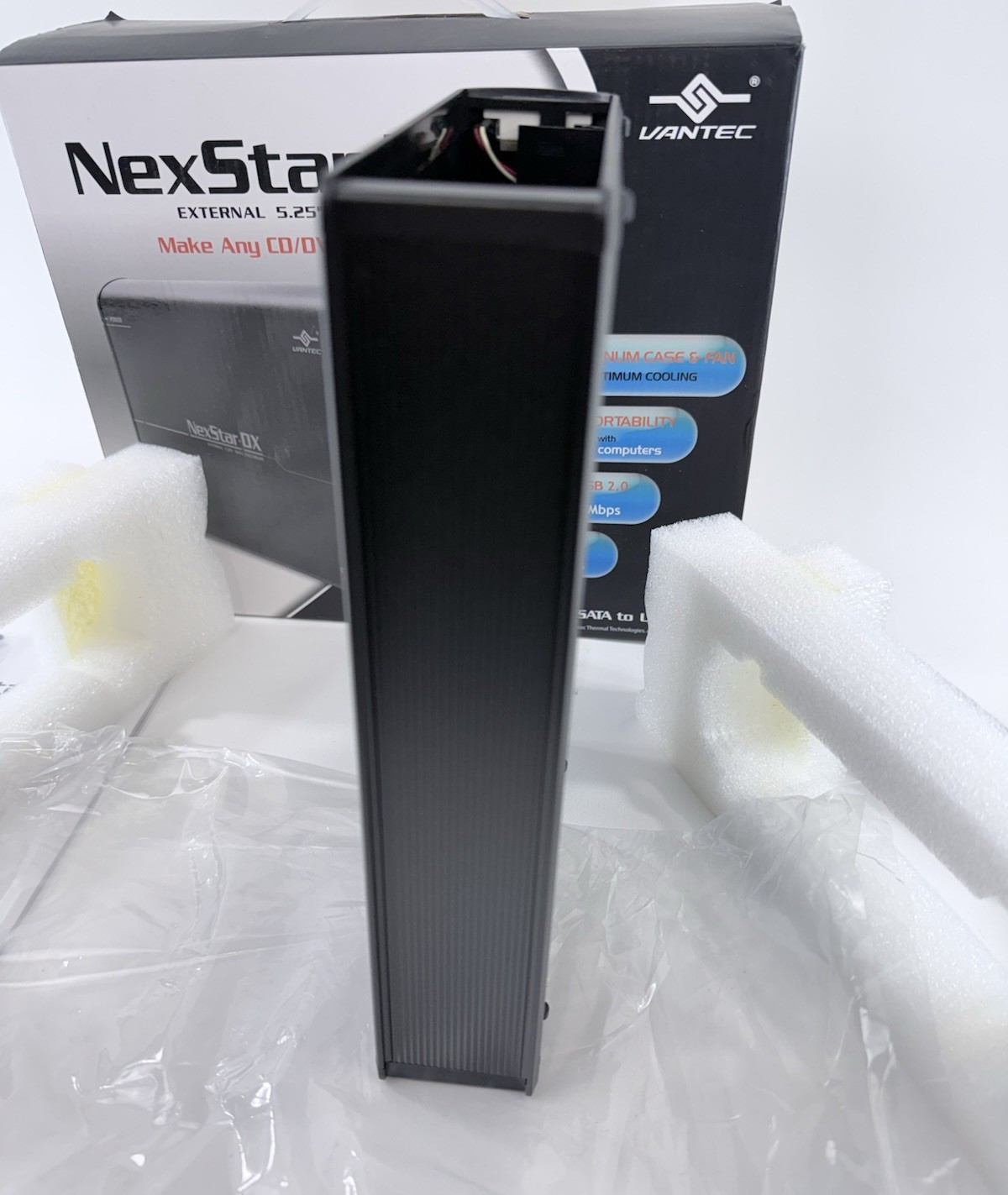 Vantec NexStar DX NST-530S2 External 5.25" USB 2.0 SATA Enclosure - New/Open Box