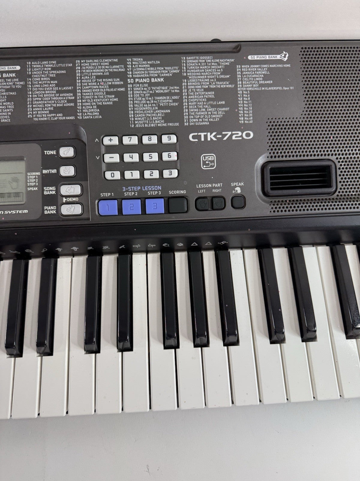 Casio CTK-720 Electronic Keyboard 61 Key - Black - No Power Cord - Tested
