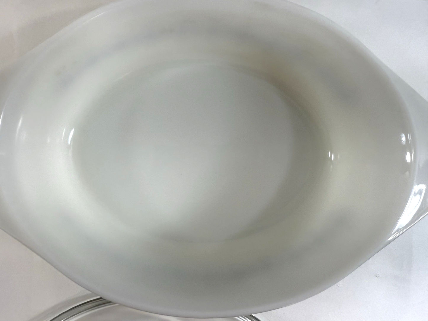 Vintage 1965 Pyrex Empire Scroll 045 Casserole Dish with Lid (2-1/2 Qt)