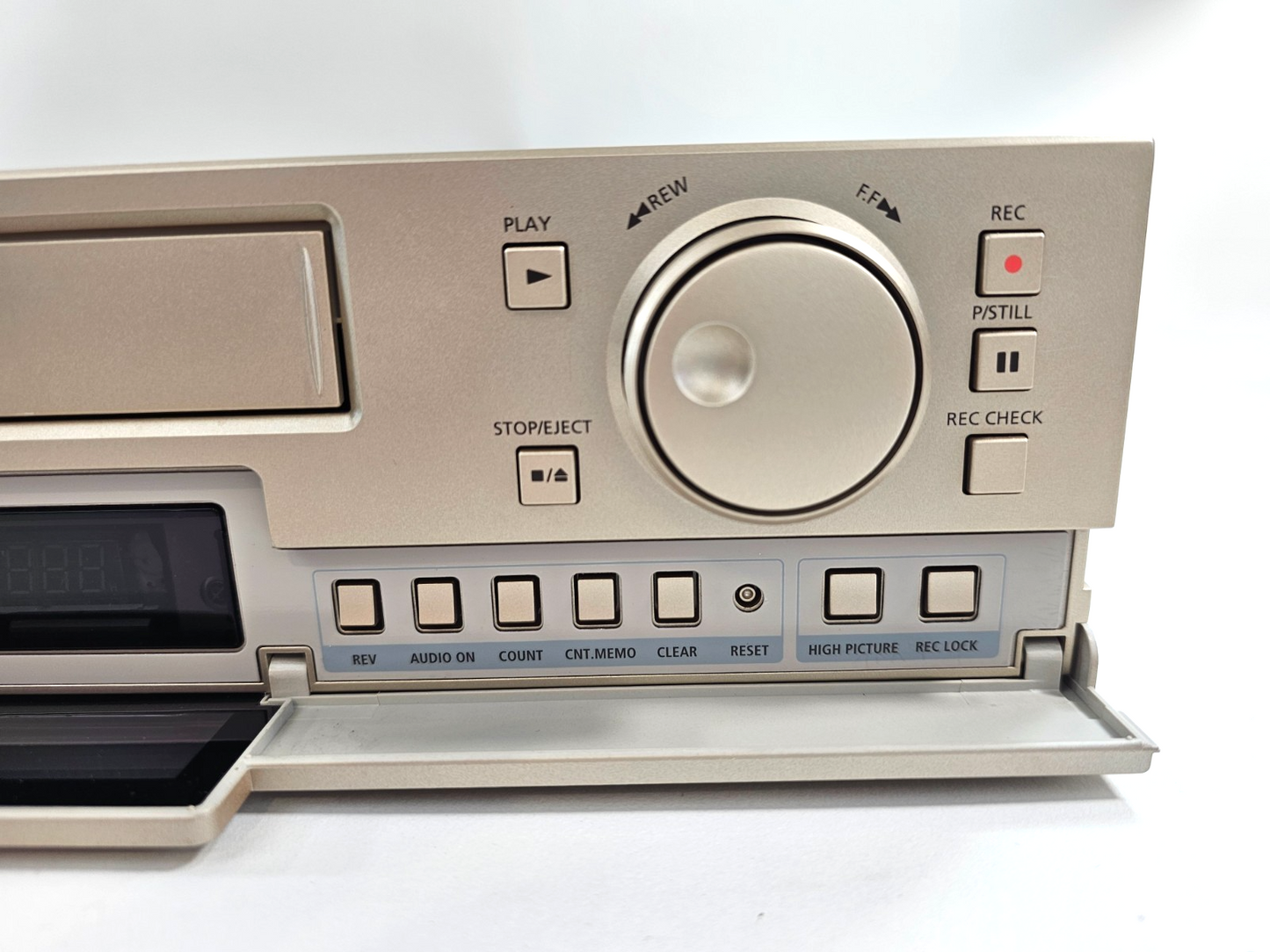 Samsung SRV-30 Real Time Video Cassette Recorder - Surveillance VCR - Tested