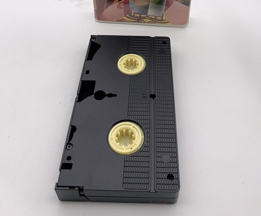 Mulan (Clamshell VHS, 1999) Tested and Working