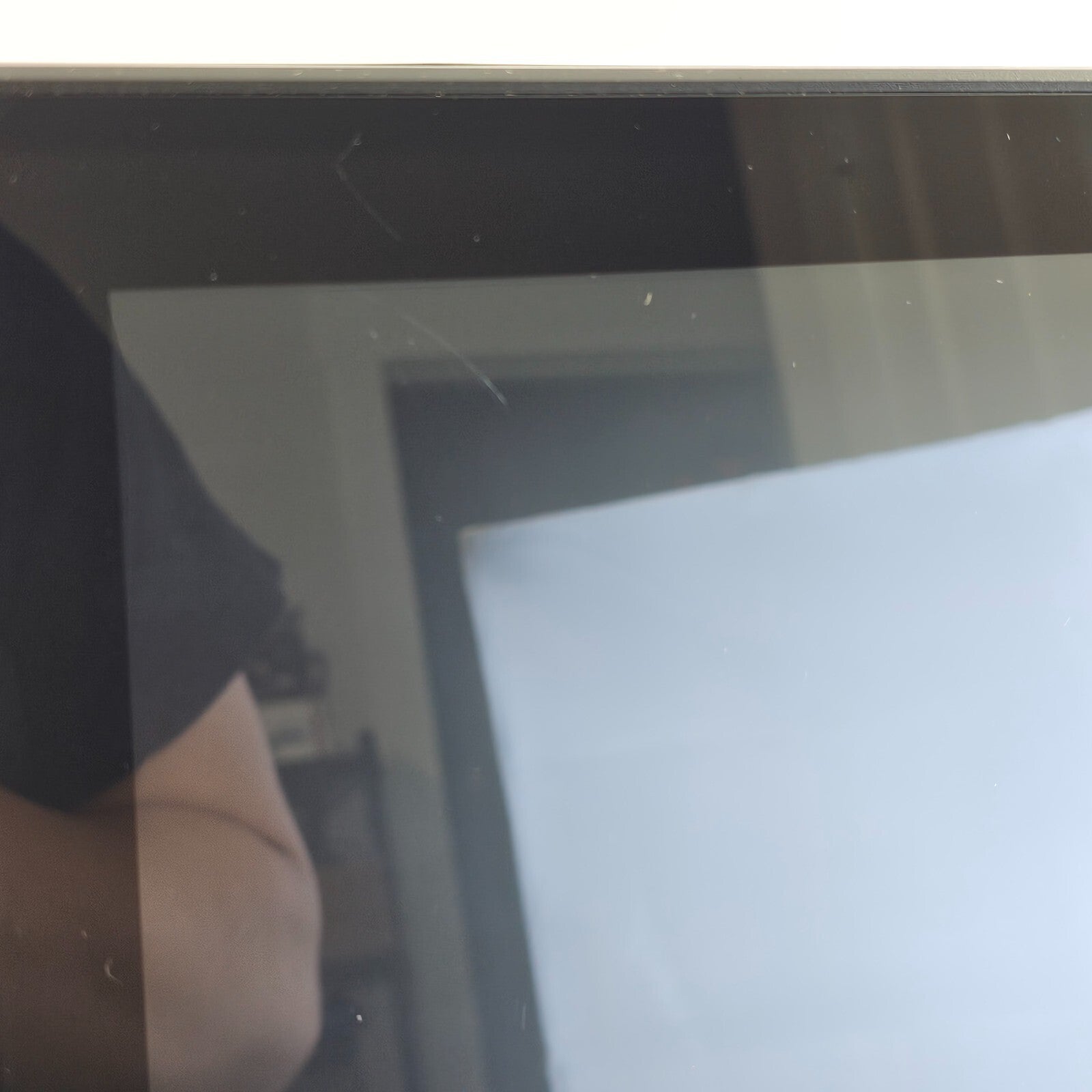 Revention HungerRush 360 HR 5686 Restaurant Point-of-Sale Computer - Tested