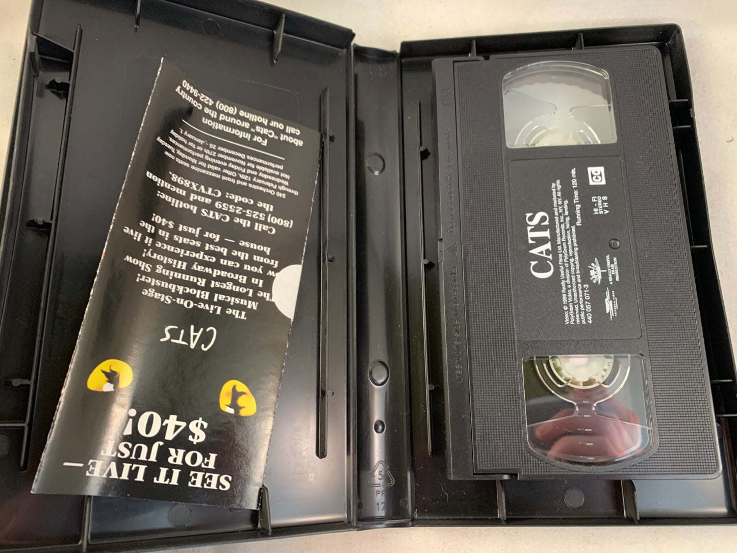 Cats (VHS Musicals bundle) Madama Butterfly, Don Giovanni, Tosca, Manon, +2