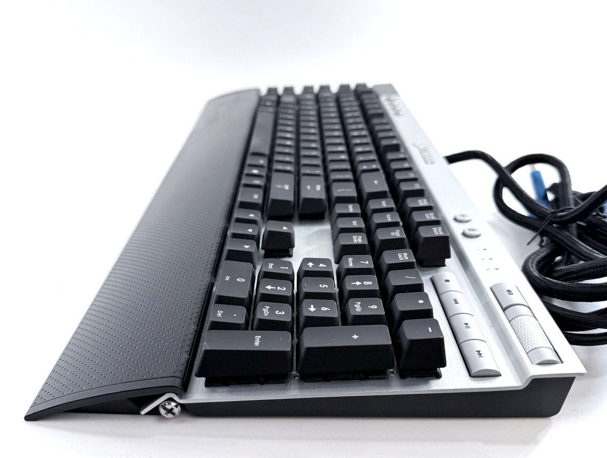 Corsair Vengeance K90 CH-9000003-NA Wired MMO USB Gaming Keyboard - Tested