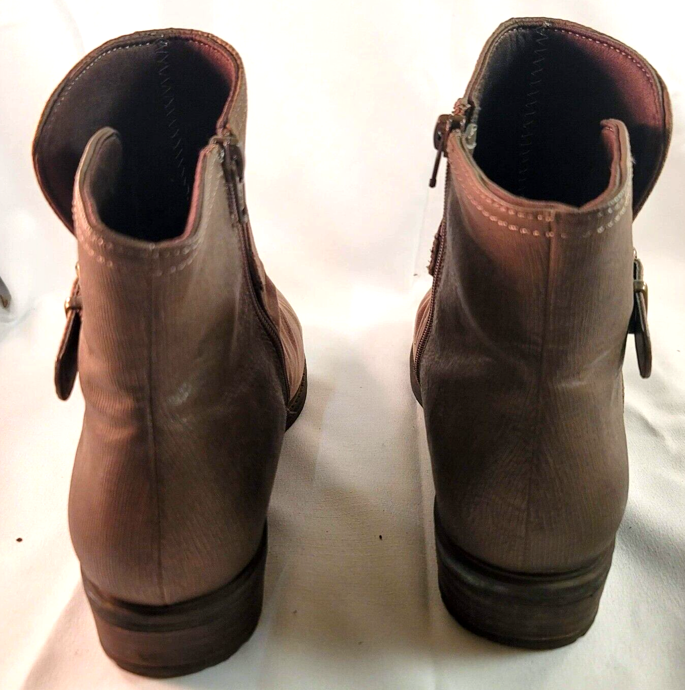 Baretraps Ysidora Booties Brown Sz 9 1/2 M