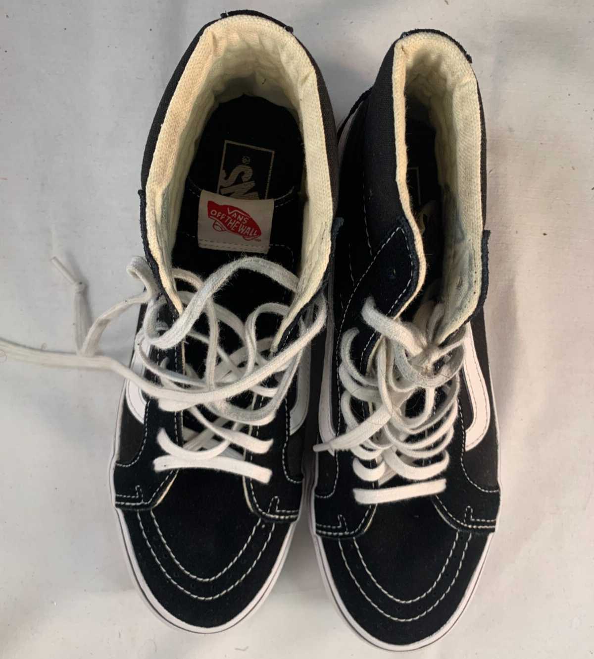 VANS Sk8-Hi Black/White Hi-top Men's 7.5 Sneakers with Original Box
