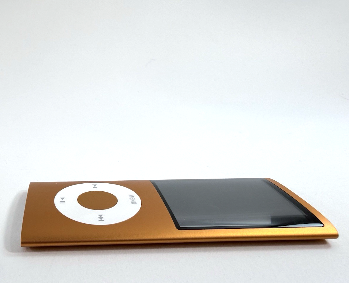 Apple iPod Nano 8 GB 4th Generation Music Player - Tested and Working