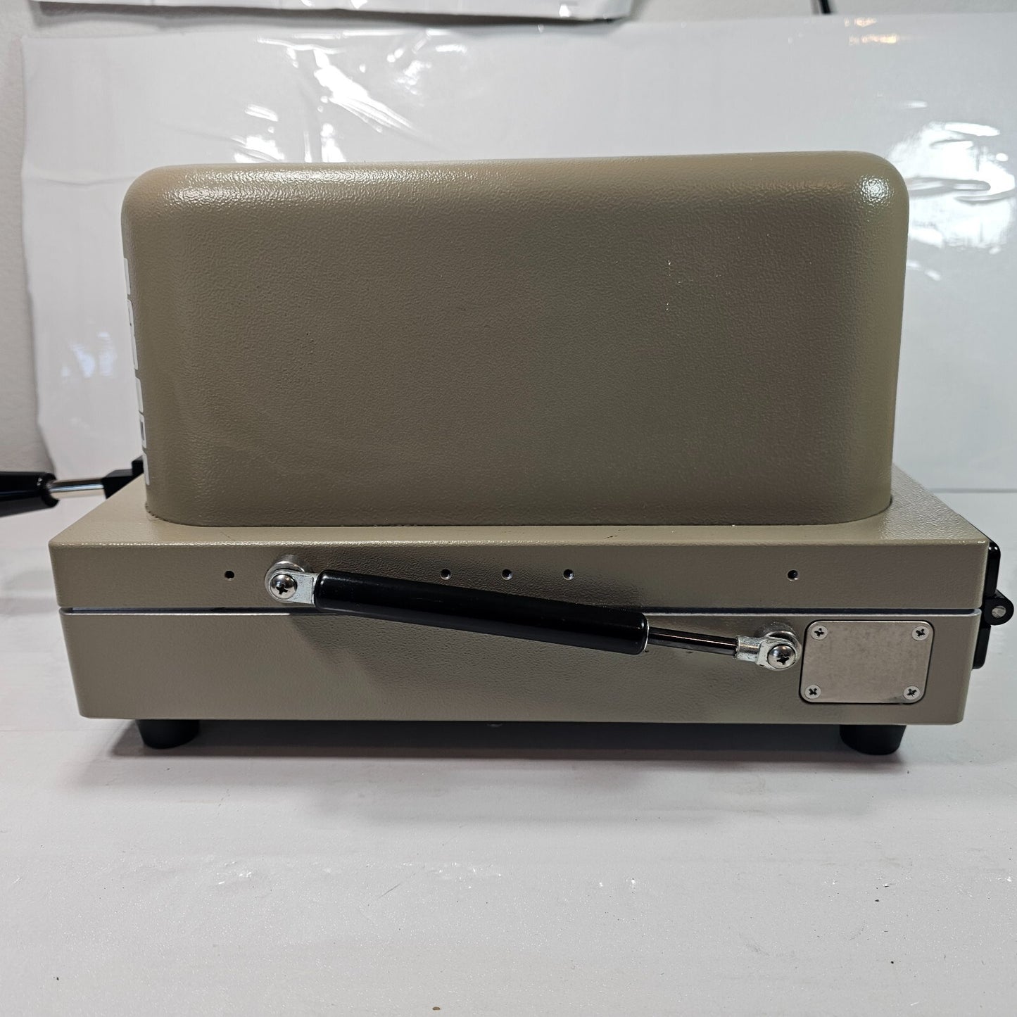 TESCOM TC-5915A RF Shield Box Radio Frequency Test Equipment Laboratory Telecom