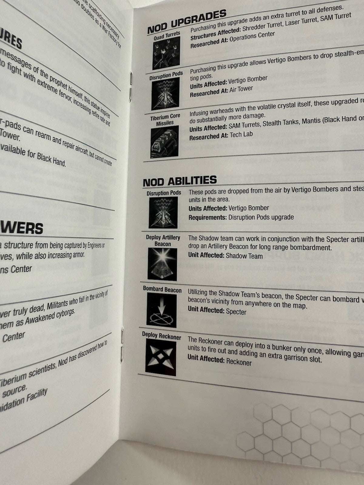 Command & Conquer 3: Tiberium Wars And Kane’s Wrath  Expansion (PC DVD Bundle)