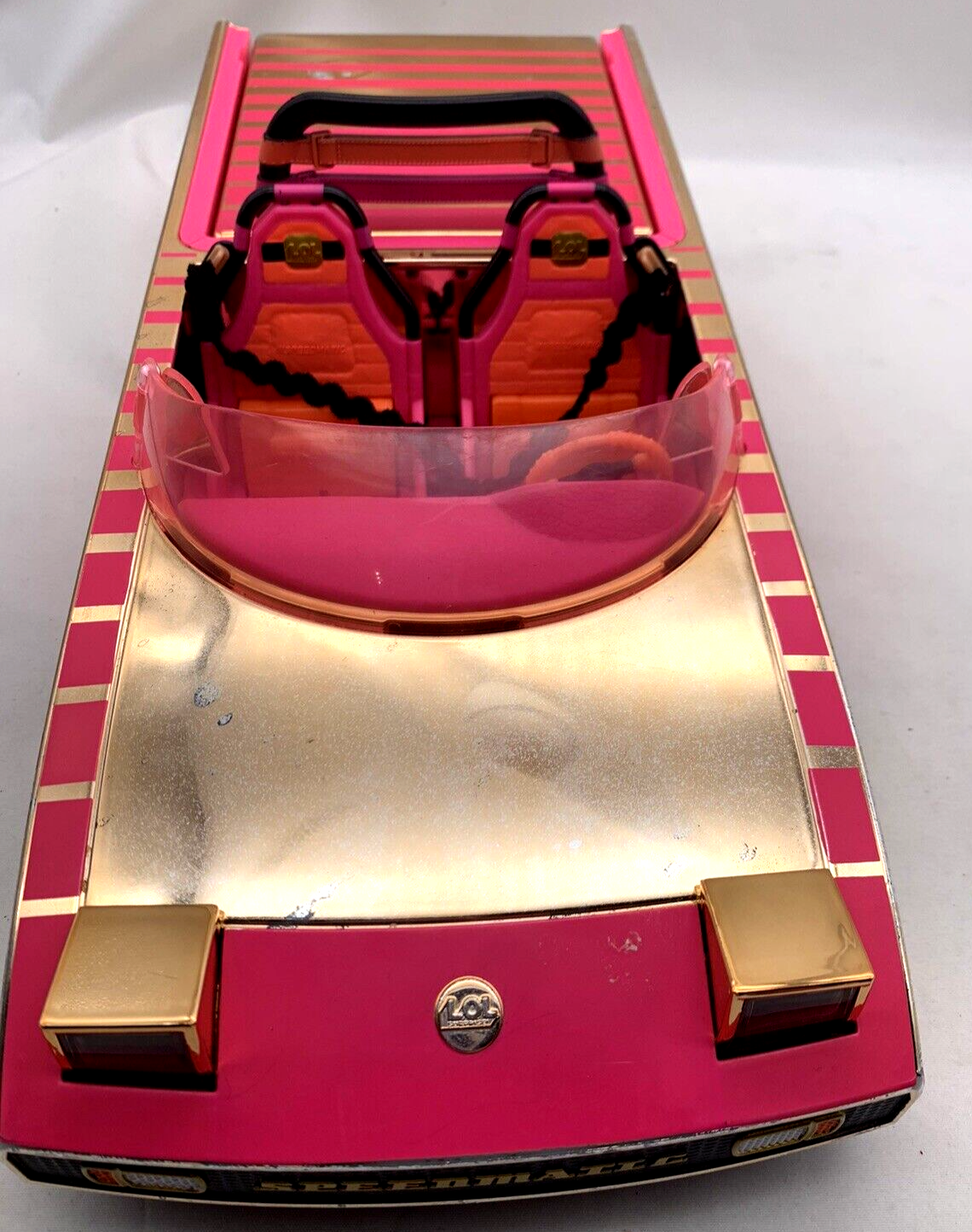 MGA 2019 L.O.L. Surprise Pink/Gold Speedmatic Car Pool Coupe - Lights Work