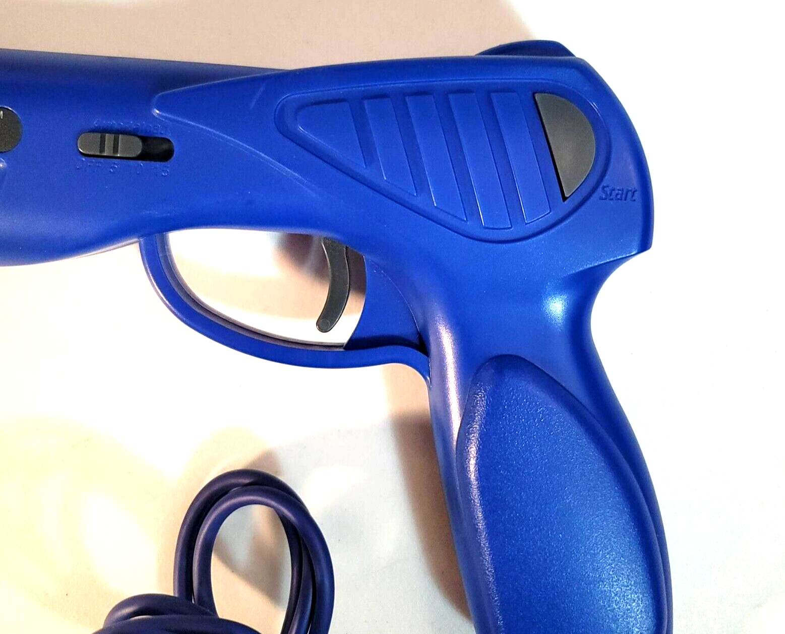 Gunz Blue Arcade Action Shooter Light Gun for Sega Saturn - Tested and Working