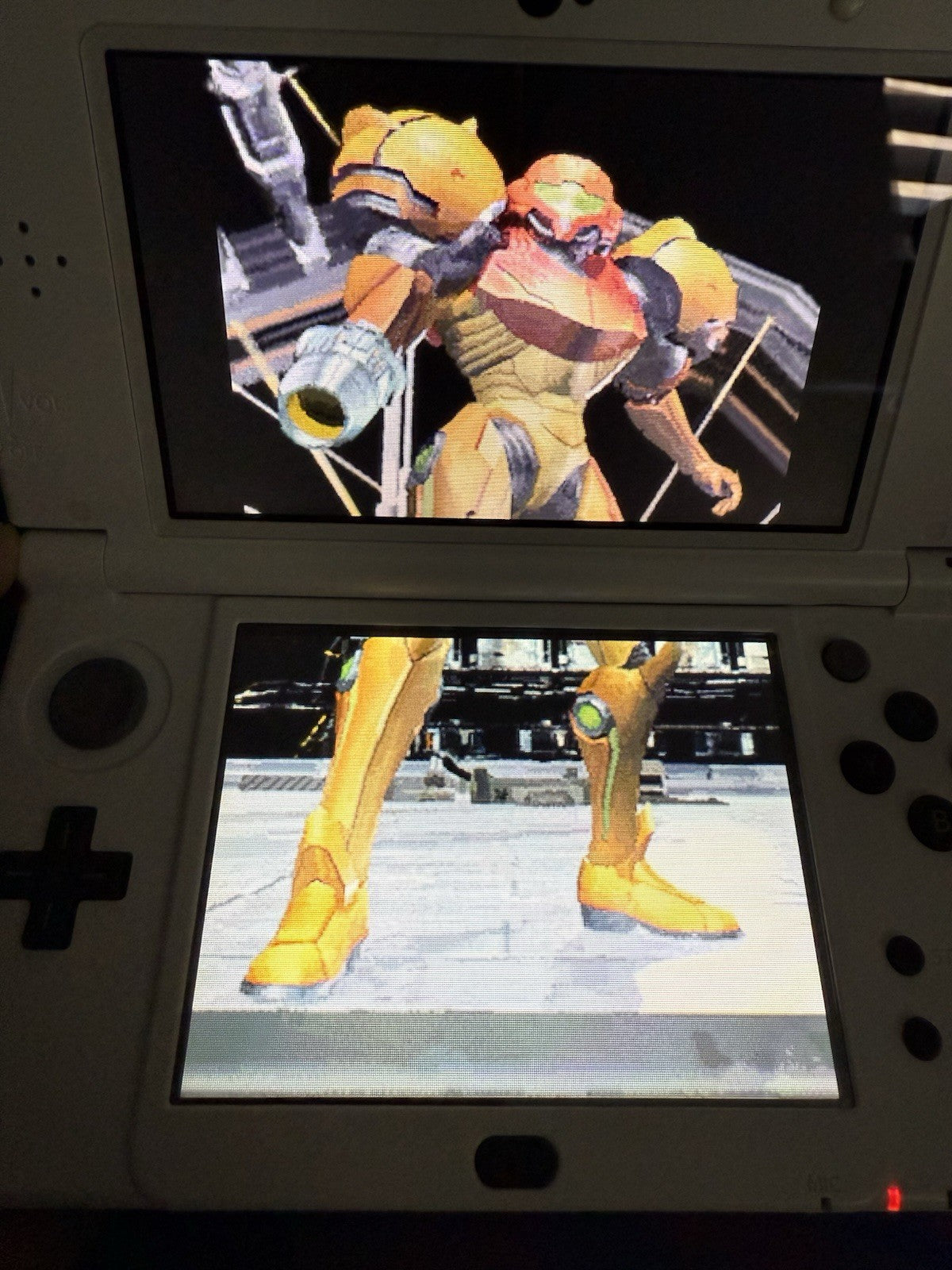 Metroid Prime: Hunters - First Hunt (Nintendo DS, 2004) Game Cartridge - Tested