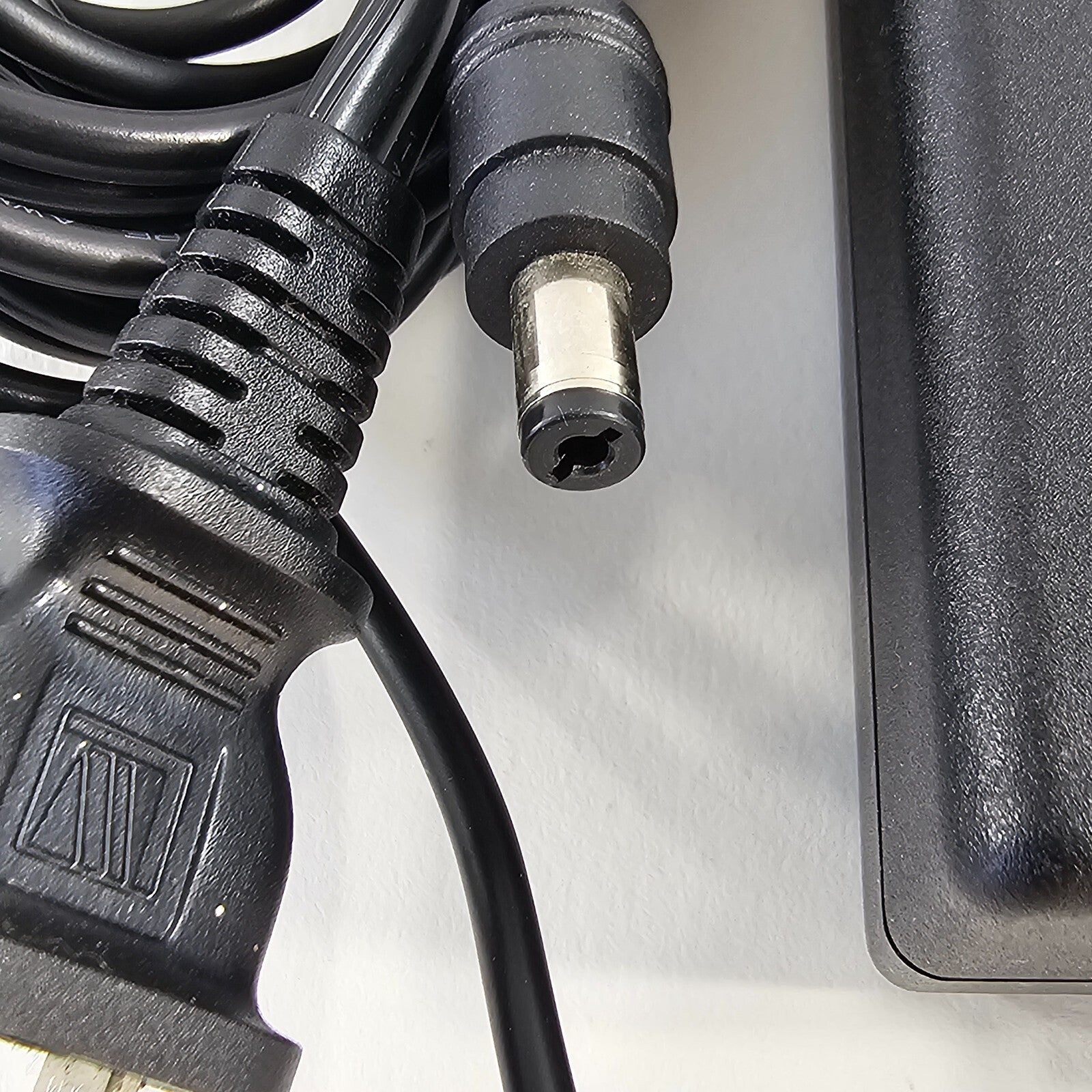 Delta Electronics EADP-30BB AC Adapter for Cisco Scientific Atlanta IPN430MC