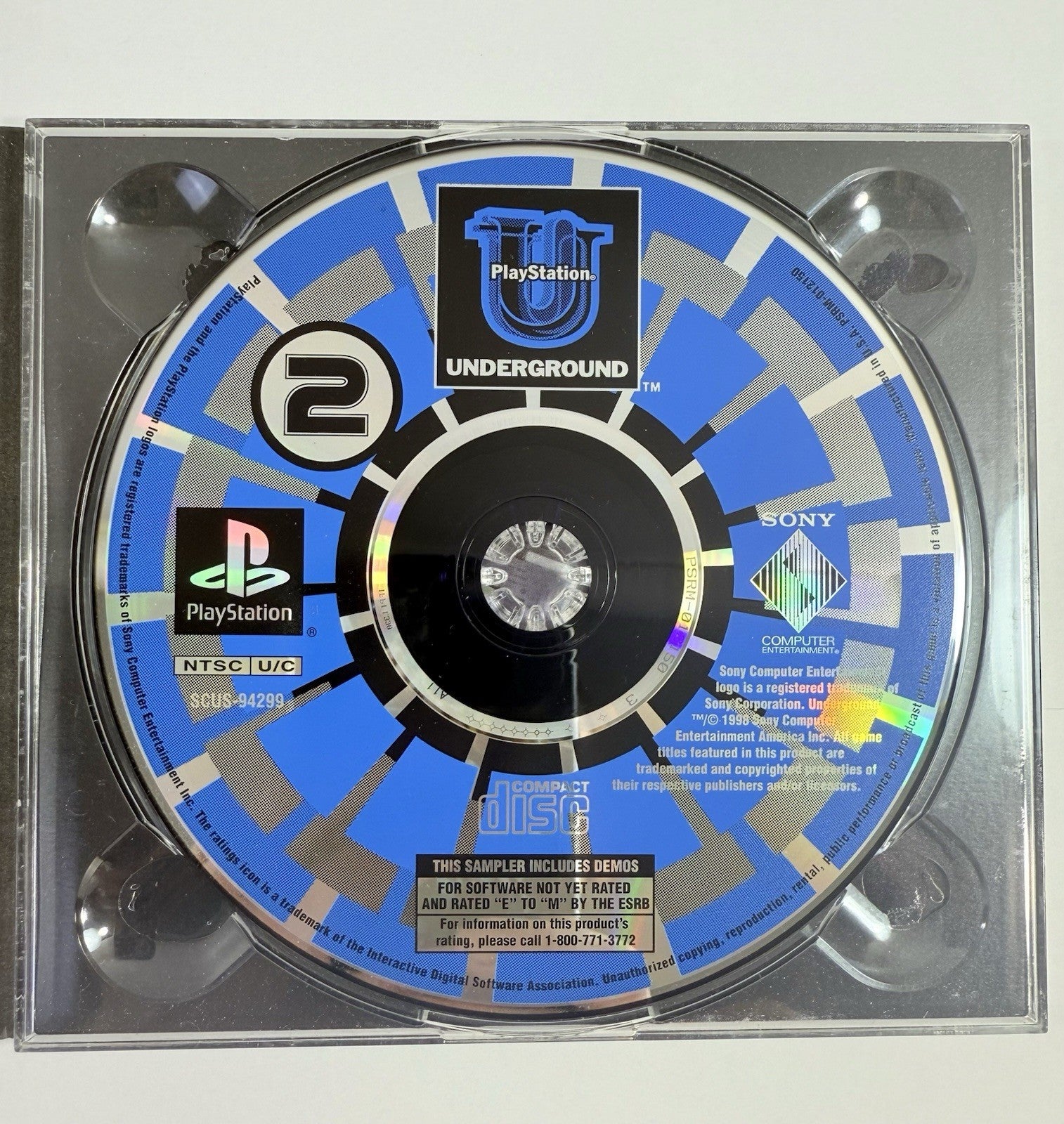 PlayStation Underground Vol. 2 Issue 4 (Sony PlayStation, 1998) Discs and Case