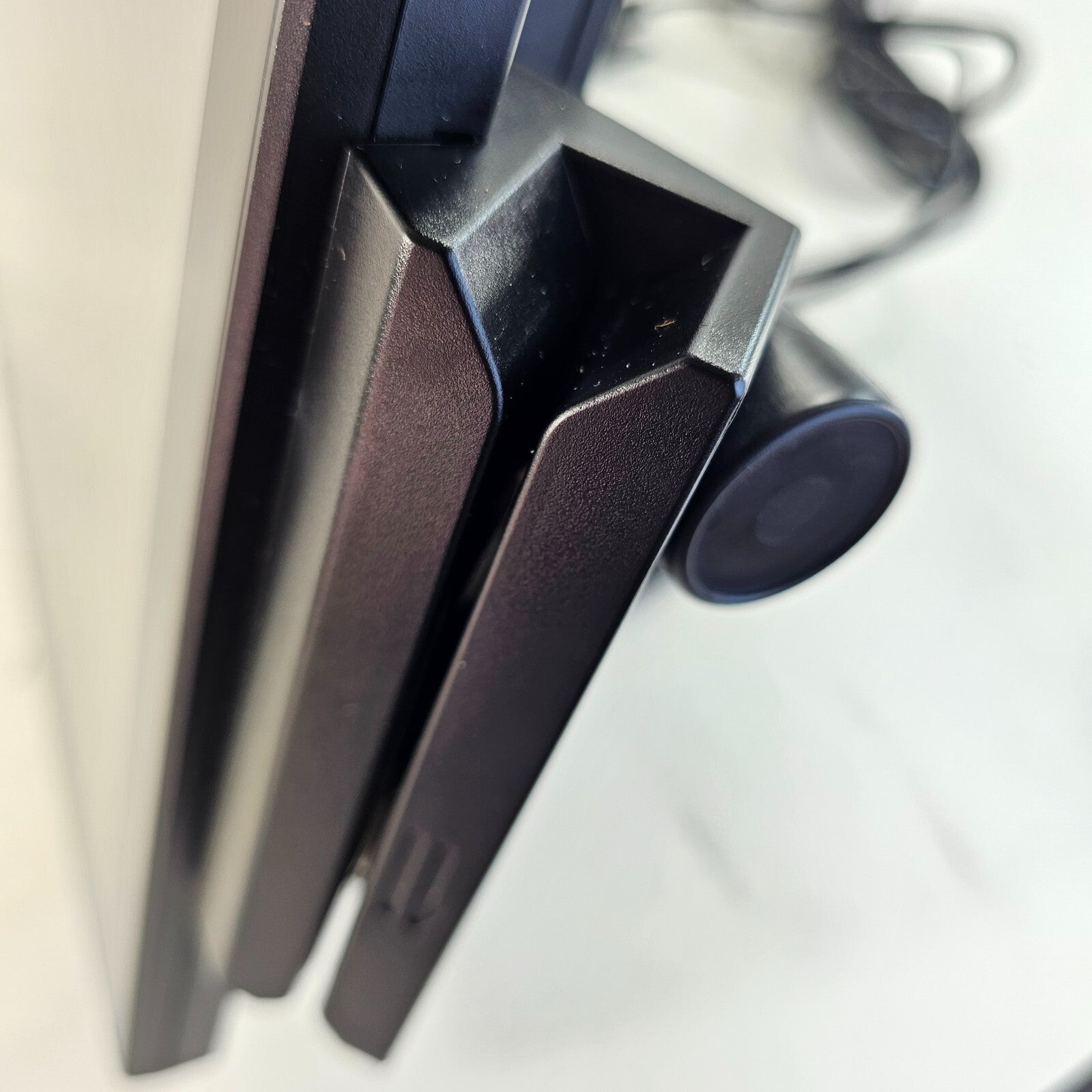 Revention HungerRush 360 HR 5686 Restaurant Point-of-Sale Computer - Tested