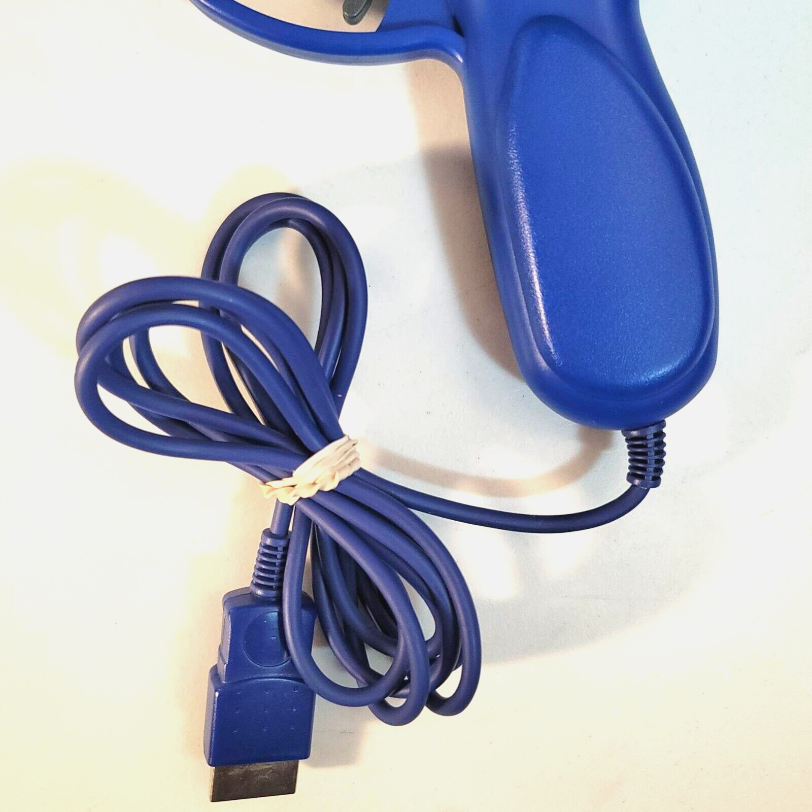 Gunz Blue Arcade Action Shooter Light Gun for Sega Saturn - Tested and Working