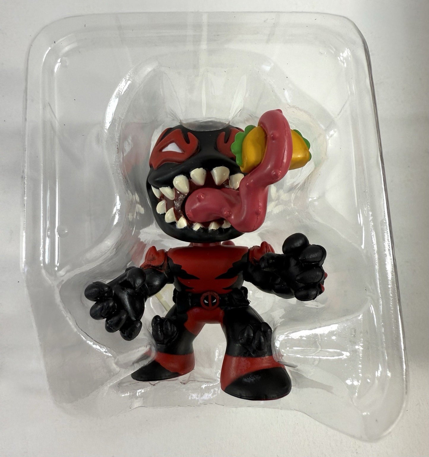 Funko Minis Marvel Venom #10 Venomized Thanos #07 Deadpool Bobblehead Figures