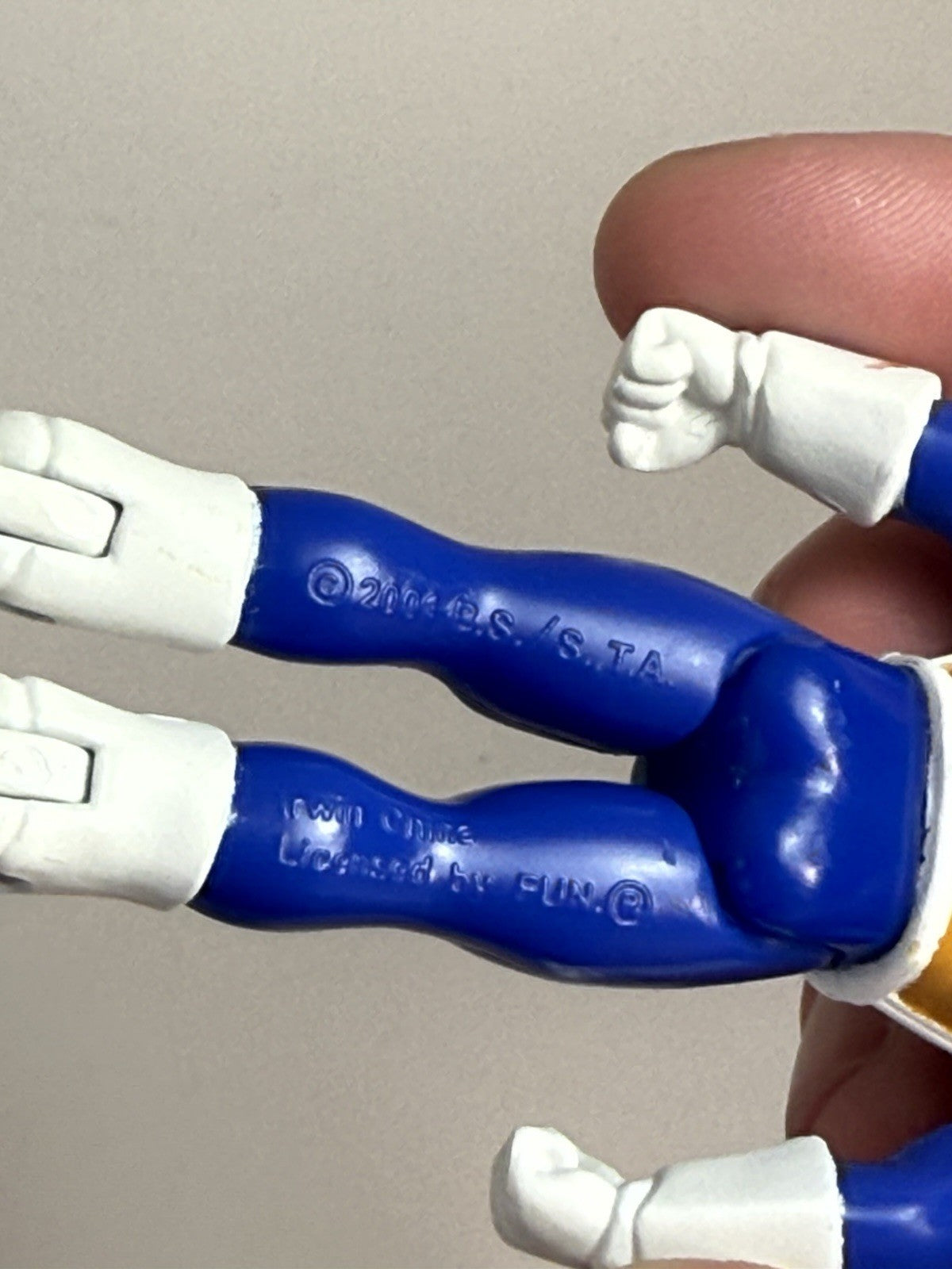 Irwin Toys 2001 Dragon Ball Z Androids Saga 5” Vegeta Loose Action Figure