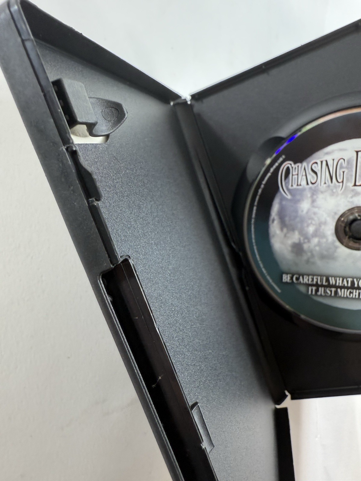 Chasing Darkness (DVD, 2010) Tested and Working