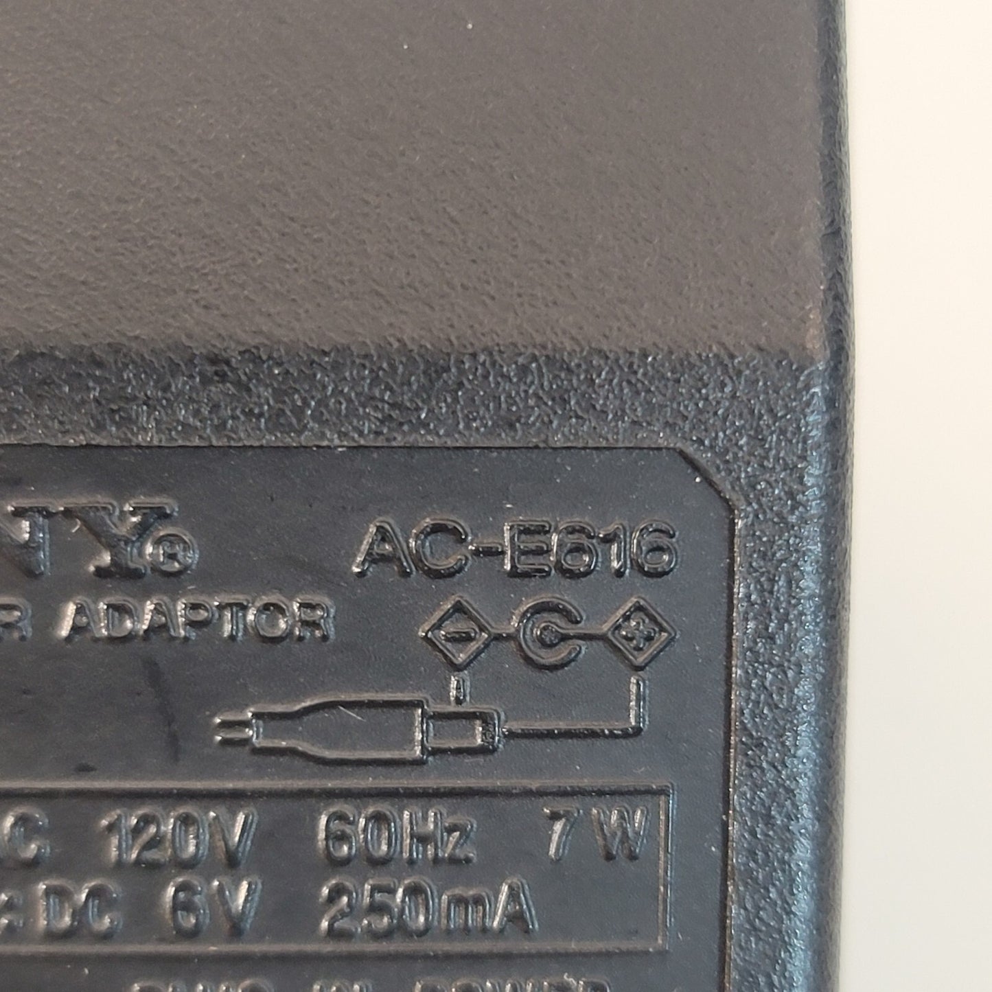 Sony 6V 250mA Model AC-E616 AC Adapter - Tested and Working