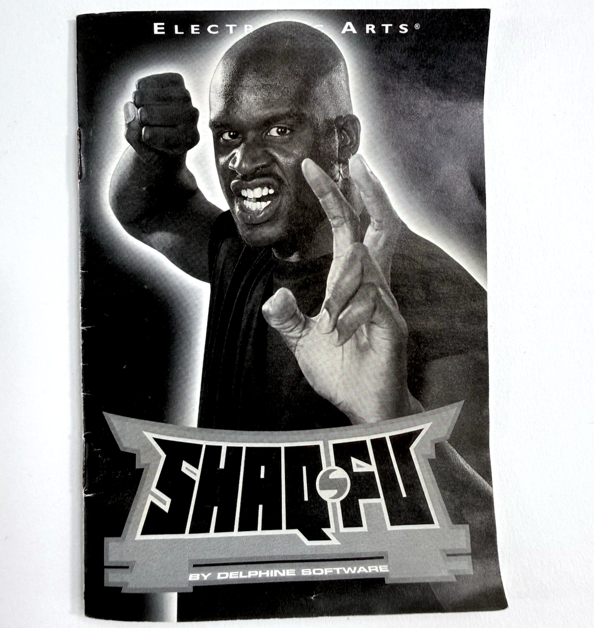 Shaq-Fu (Sega Genesis, 1994) Game, Case, Manual - Tested and Working