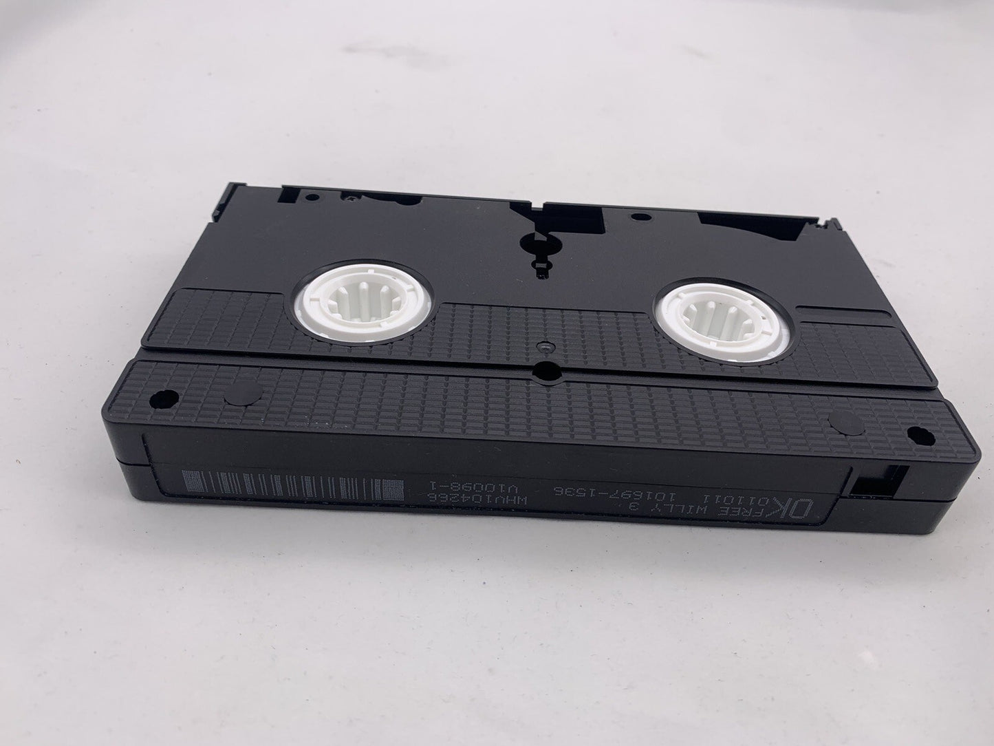 Free Willy (VHS Trilogy, Clamshell) Free Willy 2/ Free Willy 3