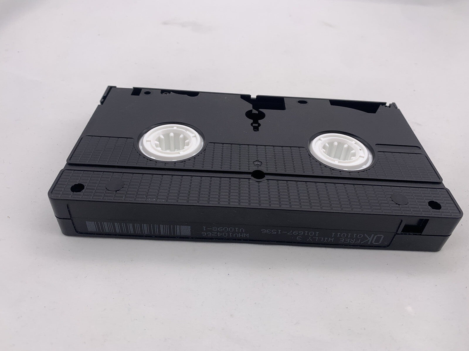 Free Willy (VHS Trilogy, Clamshell) Free Willy 2/ Free Willy 3