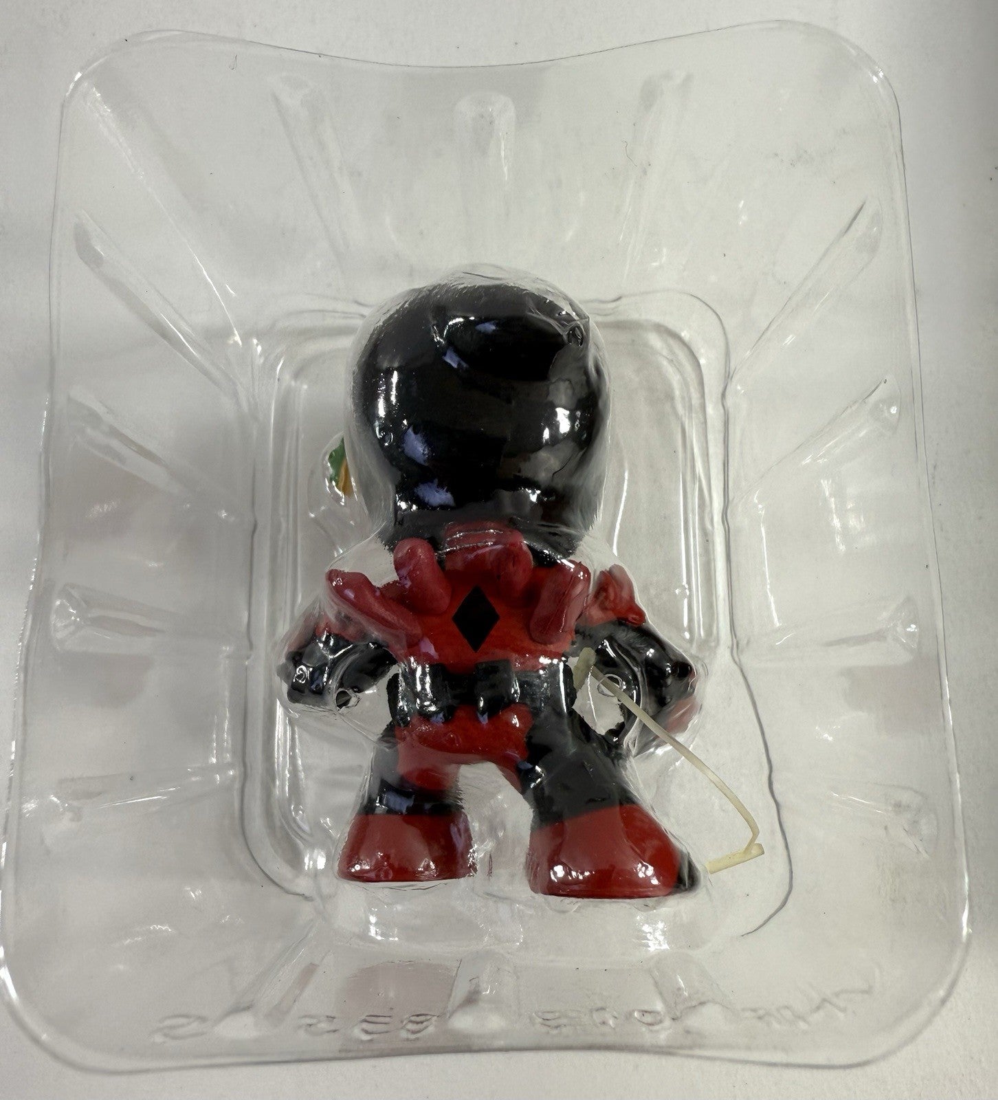 Funko Minis Marvel Venom #10 Venomized Thanos #07 Deadpool Bobblehead Figures