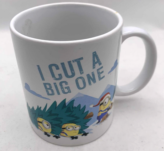 Universal Studios Despicable Me Minion Made "I Cut A Big One" Holiday Mug