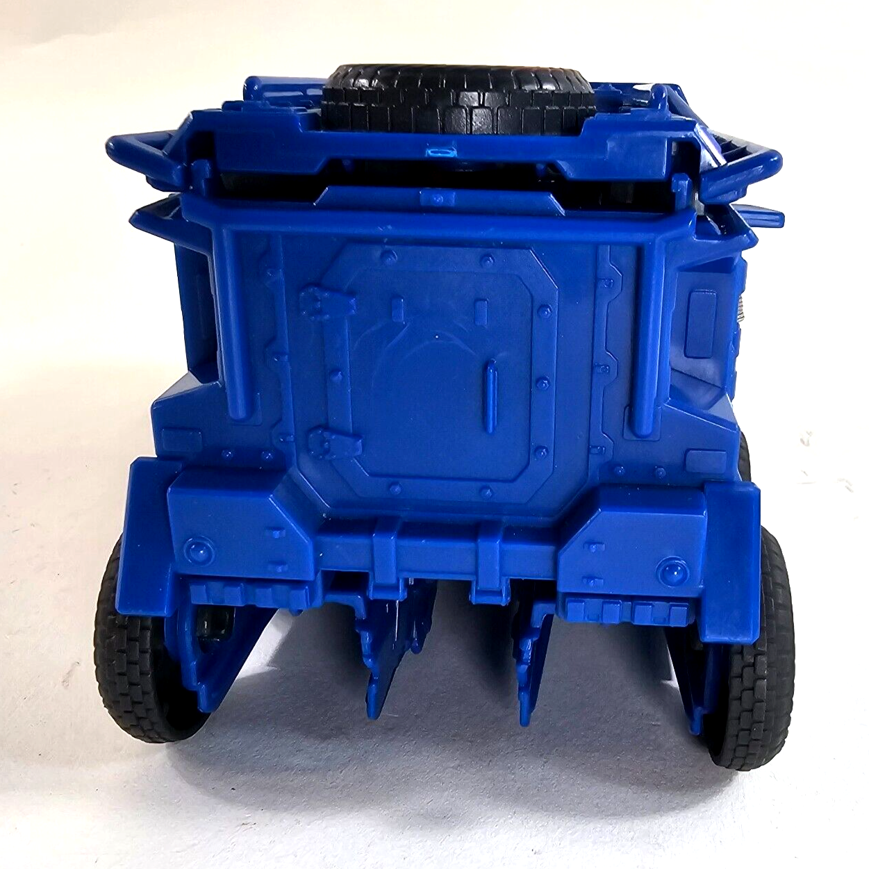 Transformers 2022 Cyberverse Adventures 9" Optimus Prime Smash Changer Figure