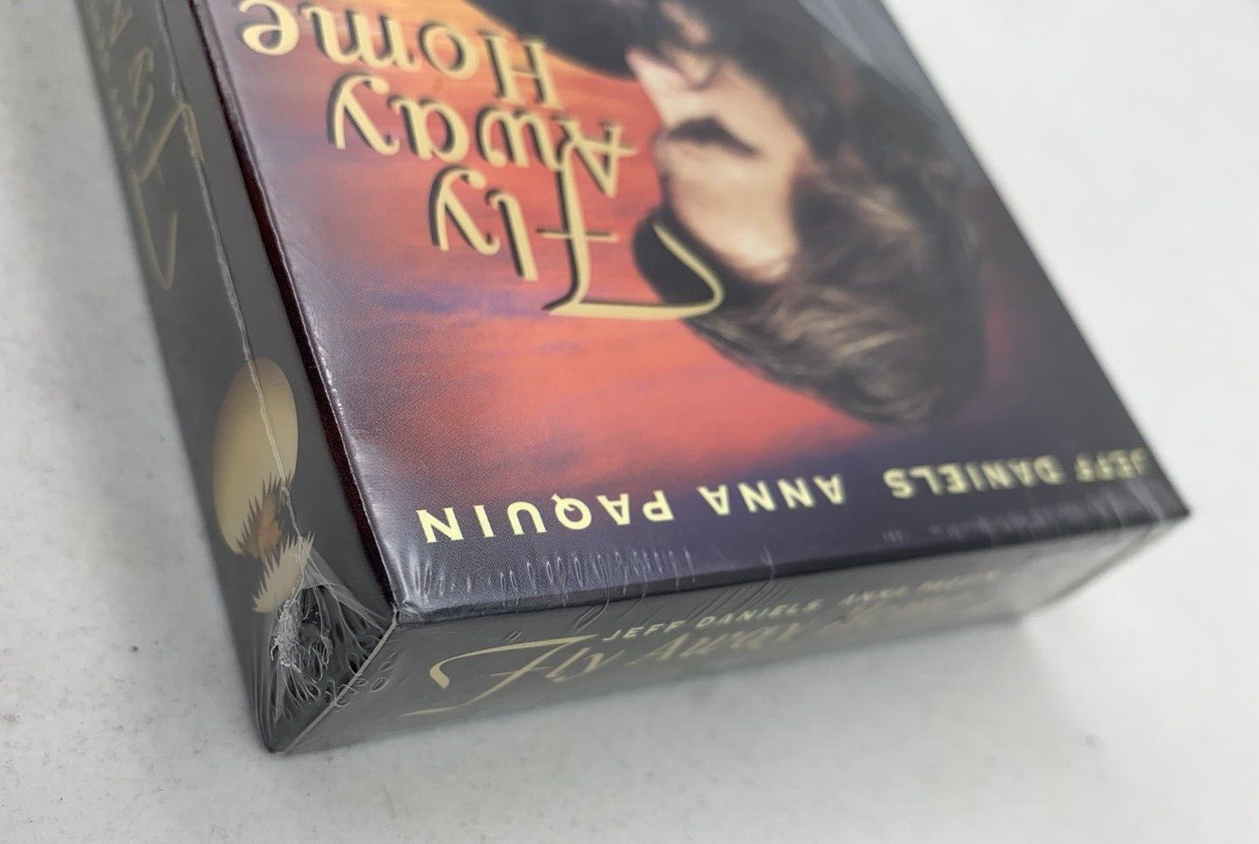 Fly Away Home (VHS, 1997) New, Factory Sealed - Jeff Daniels, Anna Paquin