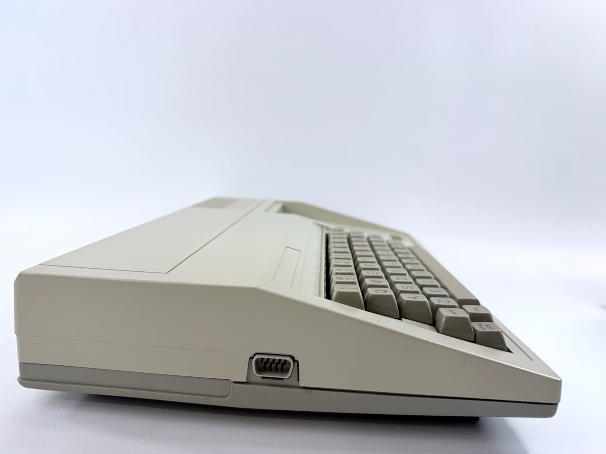 Texas Instruments 1981 TI-99/4A Computer with Power Supply and AV - Tested