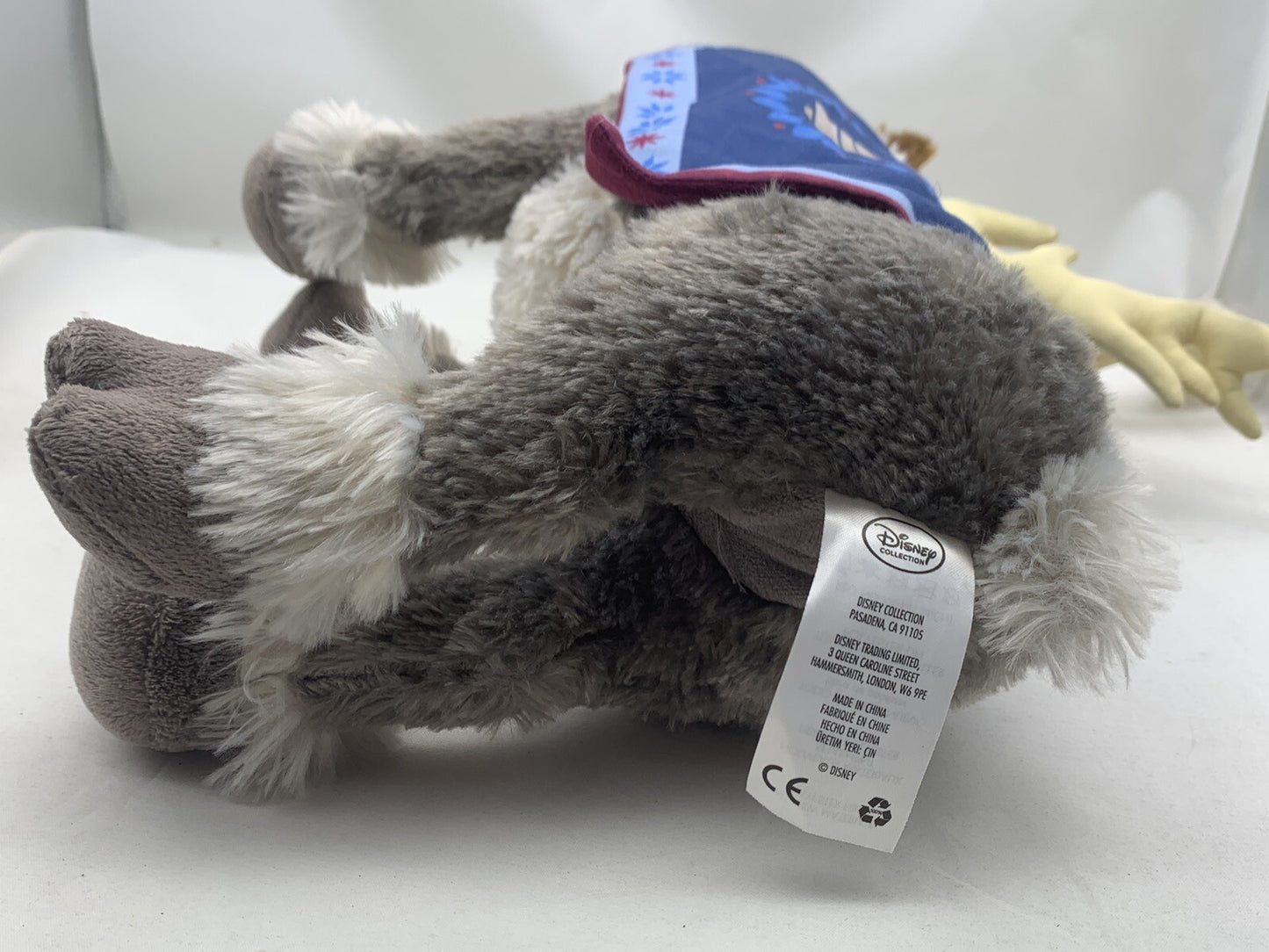 Disney Frozen 17” Sven Holiday Plush with Blanket