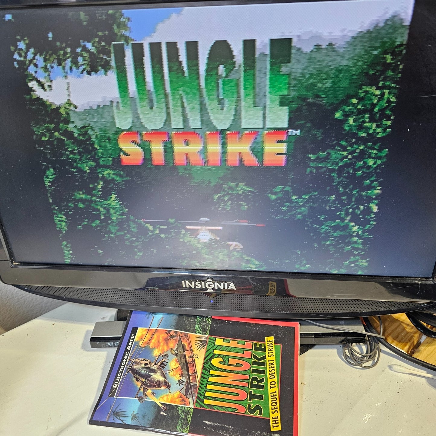 Jungle Strike: The Sequel to Desert Strike (Sega Genesis, 1993) Game and Manual