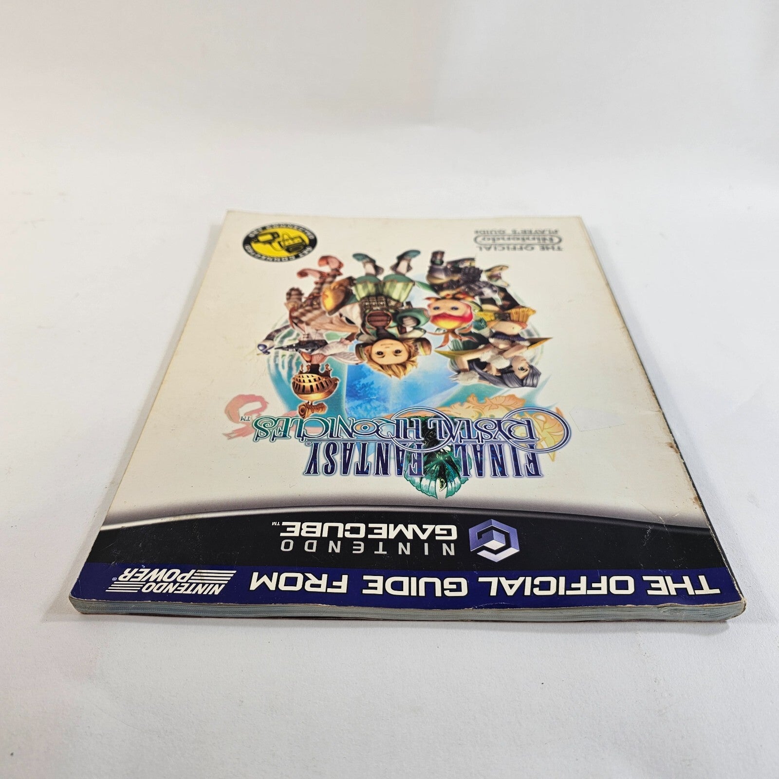 Nintendo Final Fantasy Crystal Chronicles Official Strategy Guide Book Game Cube