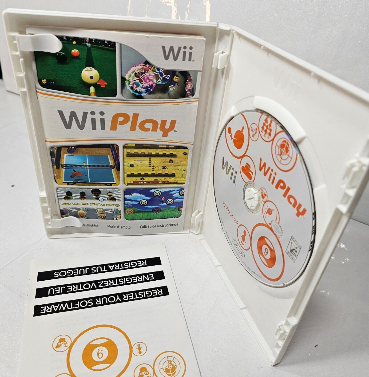 Wii Play (Nintendo Wii, 2007) Game Case Manual Insert - Tested and Working