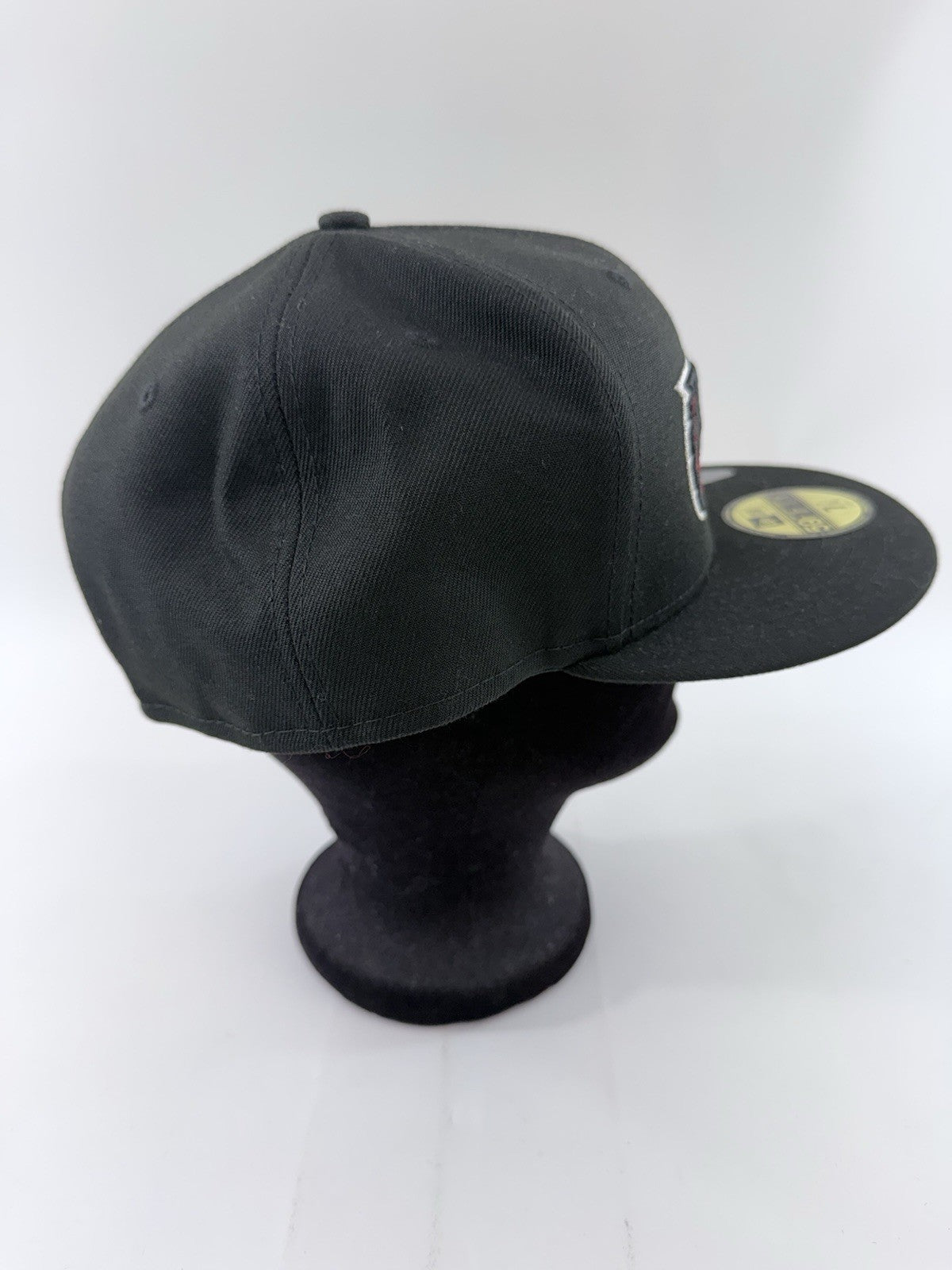 Men's Atlanta Falcons New Era 59Fifty 7 7/8 Black Fitted Hat - New