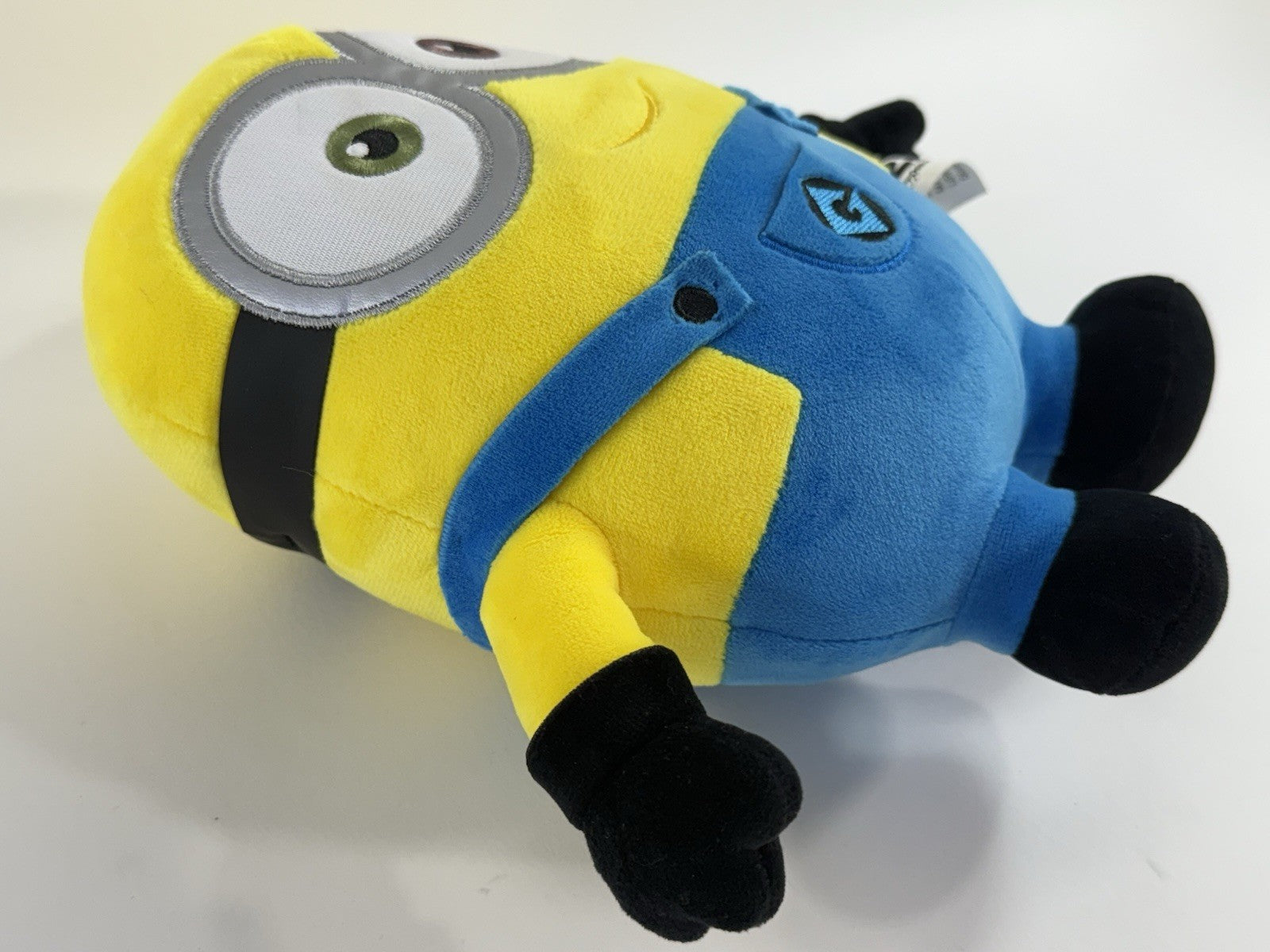Universal Studios Despicable Me Minion Mayhem 9” Bob Plush