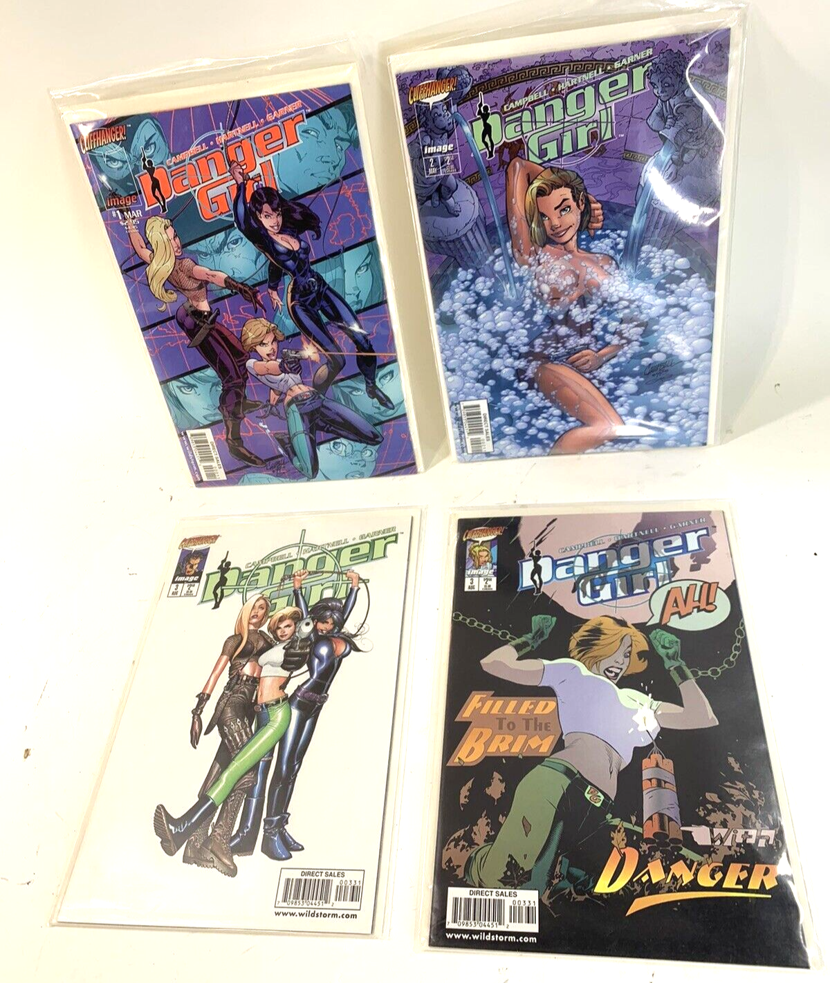 Danger Girl Action Figures Sydney Savage & Abbey Chase With Comics - READ