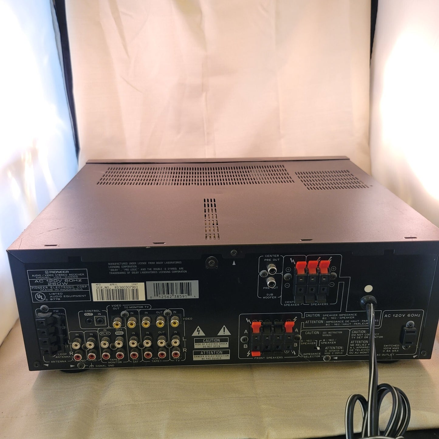 Vintage Pioneer Model VSX-D466S Audio/Video Stereo Receiver No Remote