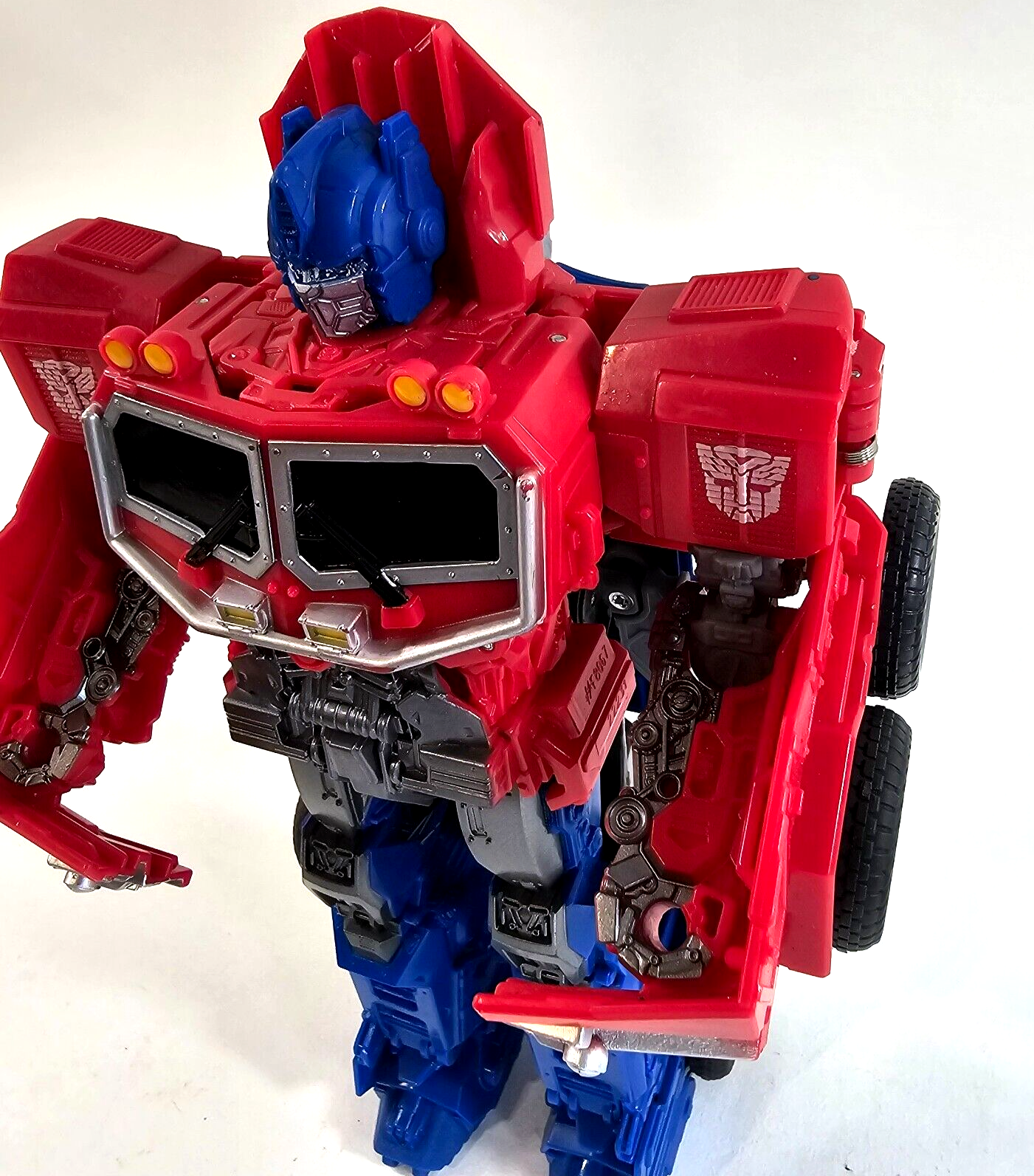 Transformers 2022 Cyberverse Adventures 9" Optimus Prime Smash Changer Figure