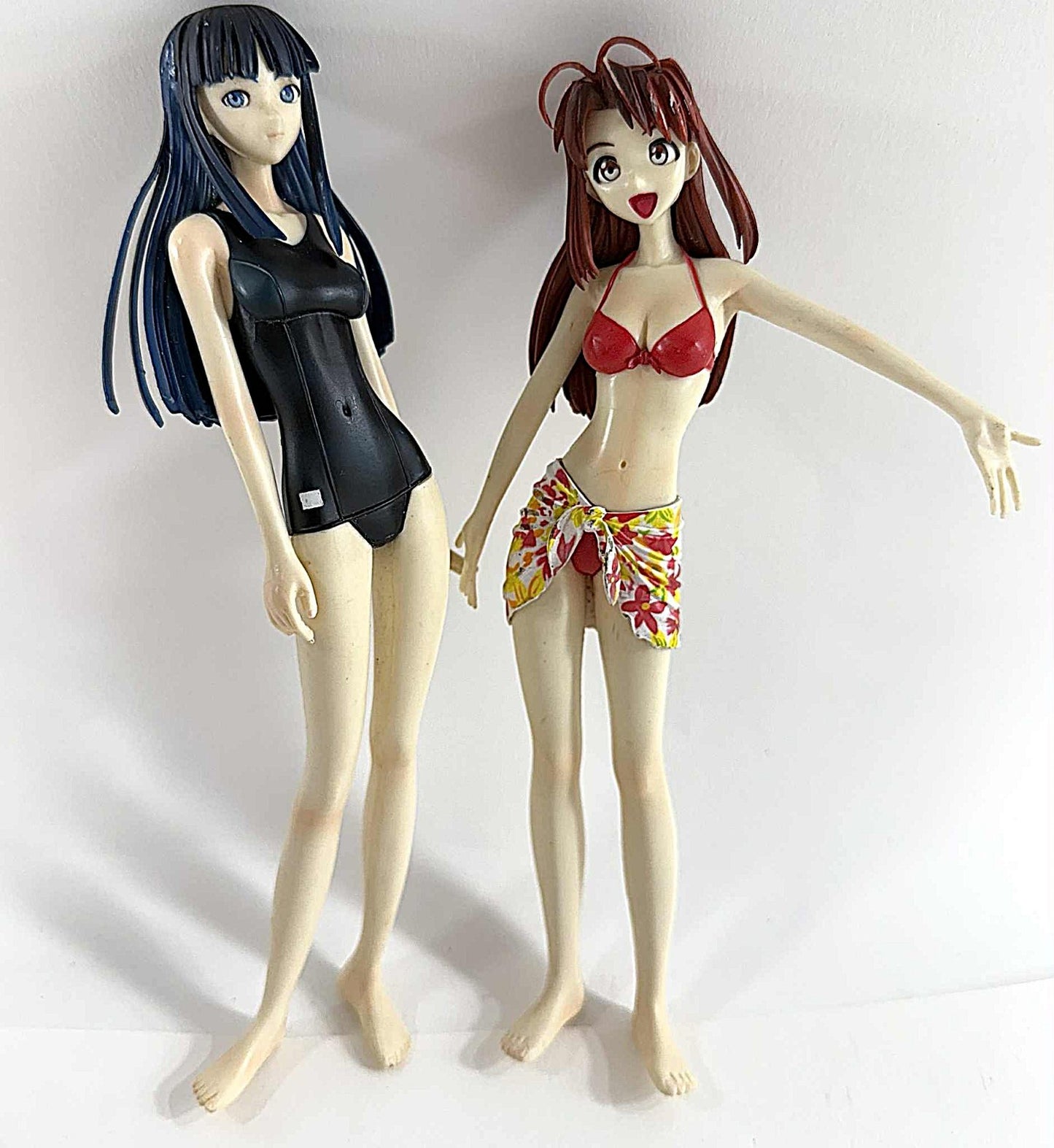 Love Hina 2005 Narusegawa Naru and Motoko Aoyama 8" Swimsuit Figure Set - Read