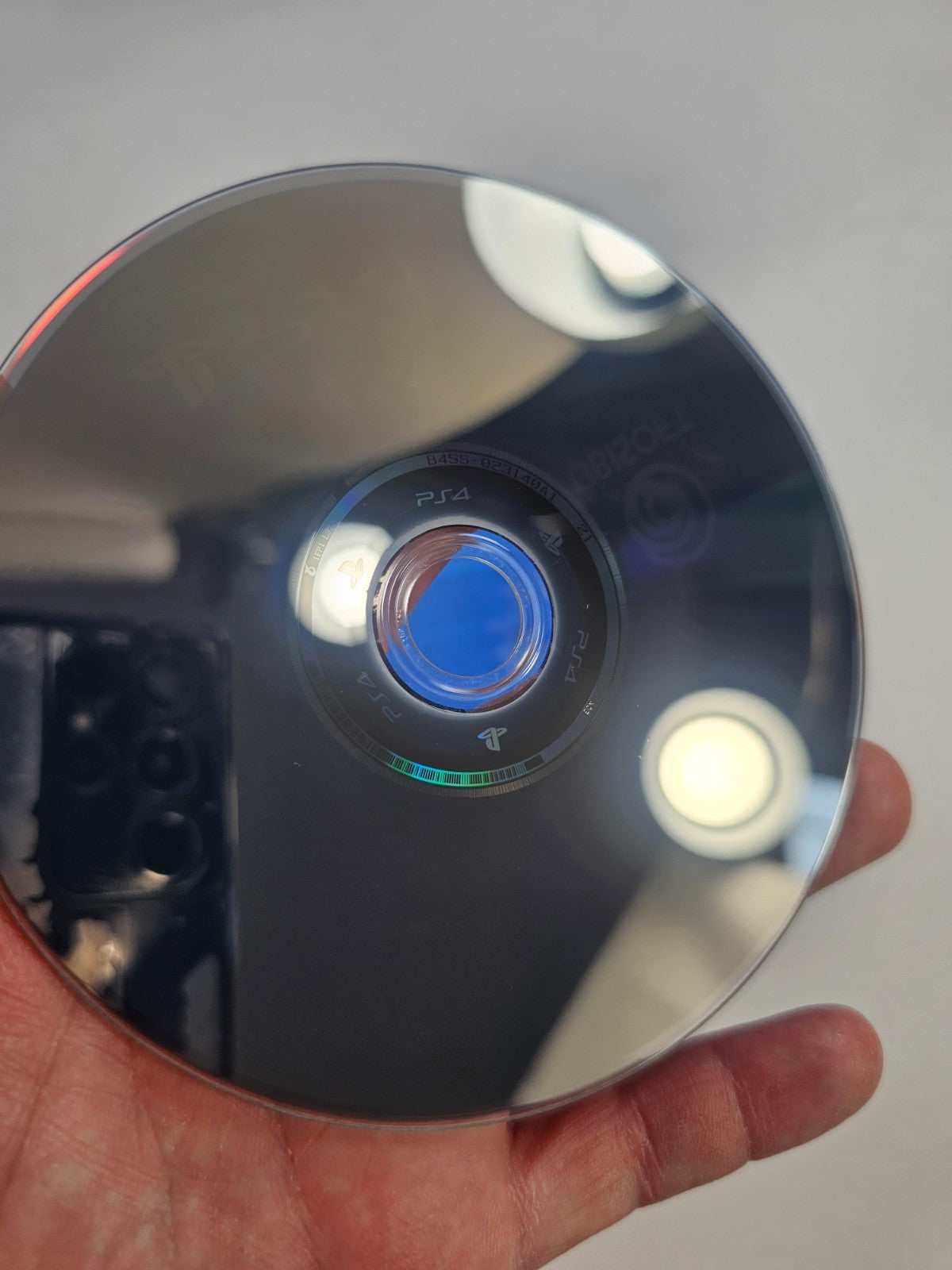 Tom Clancy's Rainbow Six Siege (PlayStation 4, 2015) Game and Case - Tested