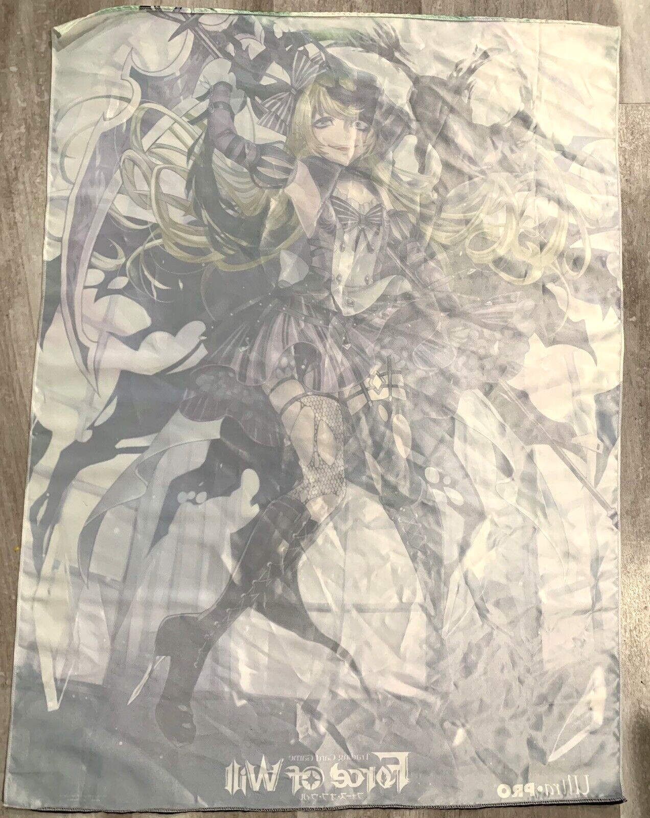 Ultra PRO 68cm X 95cm 2015 Force of Will TCG Dark Alice Wall Scroll AW5785